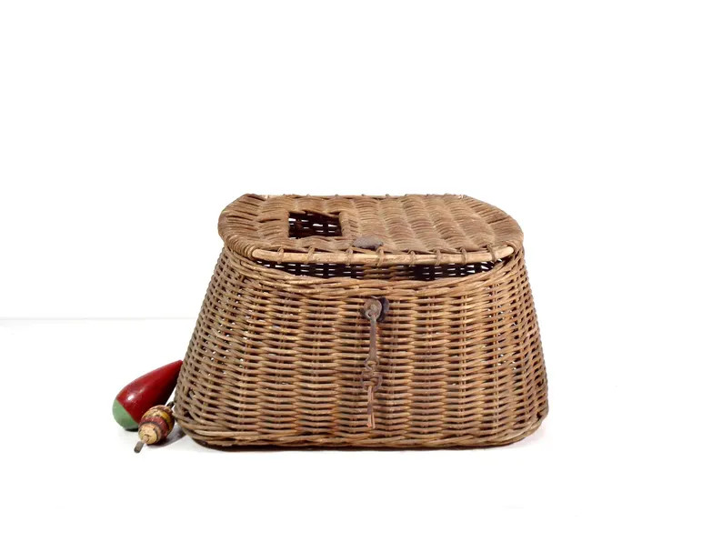 Vintage Fishing Creel, 1930s Wicker Fisherman's Basket, Antique Rustic Cabin Lodge Cottage Nautic... | Etsy (US)