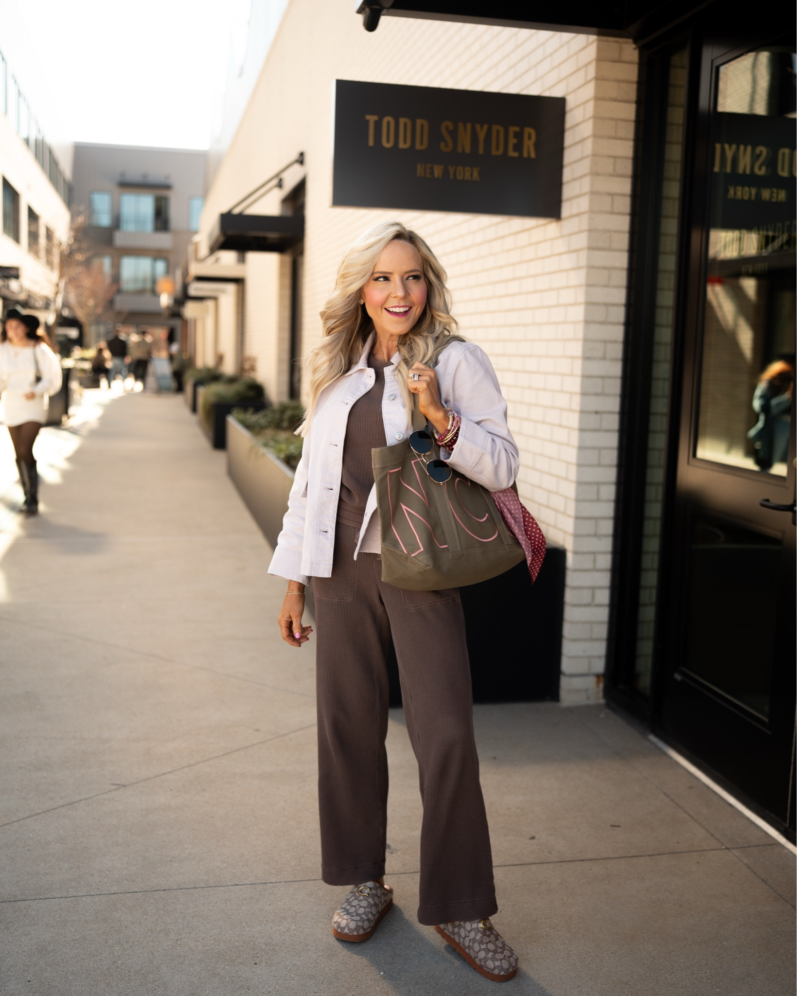 Chocolate and lavender = a match made in heaven!! 40% off my loft separates and jacket = perfect spring happiest! wearing XXS in top + pants, XXSP in jacket • 

#LTKSaleAlert #LTKgrwm #LTKootd