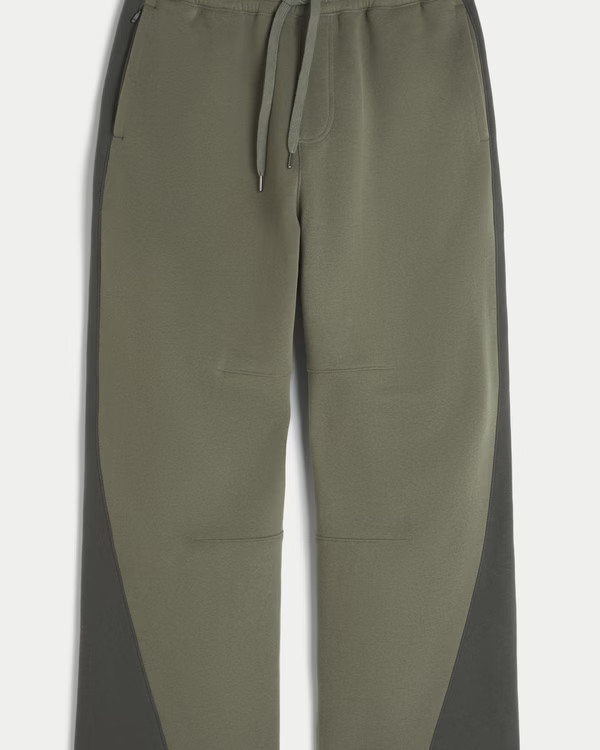 Hollister x Crocs Super Baggy Sweatpants | Hollister (US)