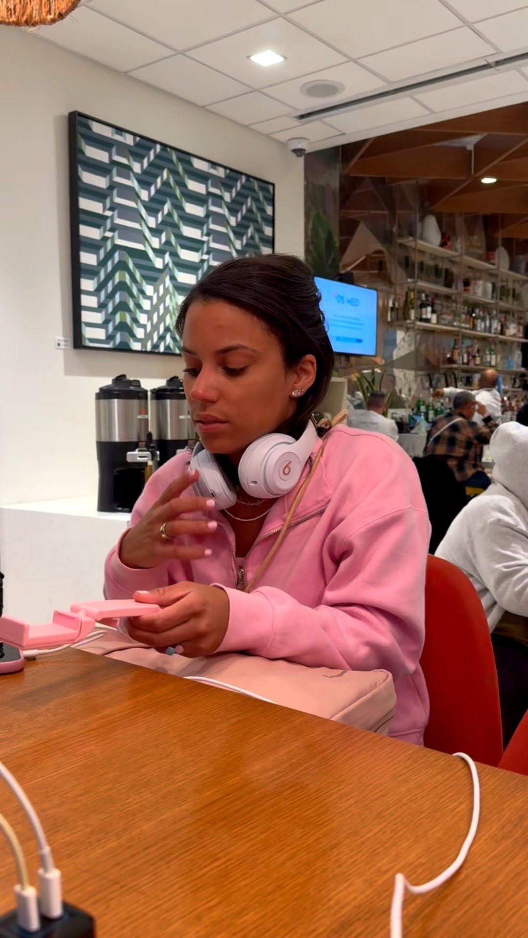 As a nanny, Alyssa always finds the fun gadgets for travel. Here are two items, I was like 😱.
#travelhacks #travelfaves 

#LTKTravel #LTKvlog