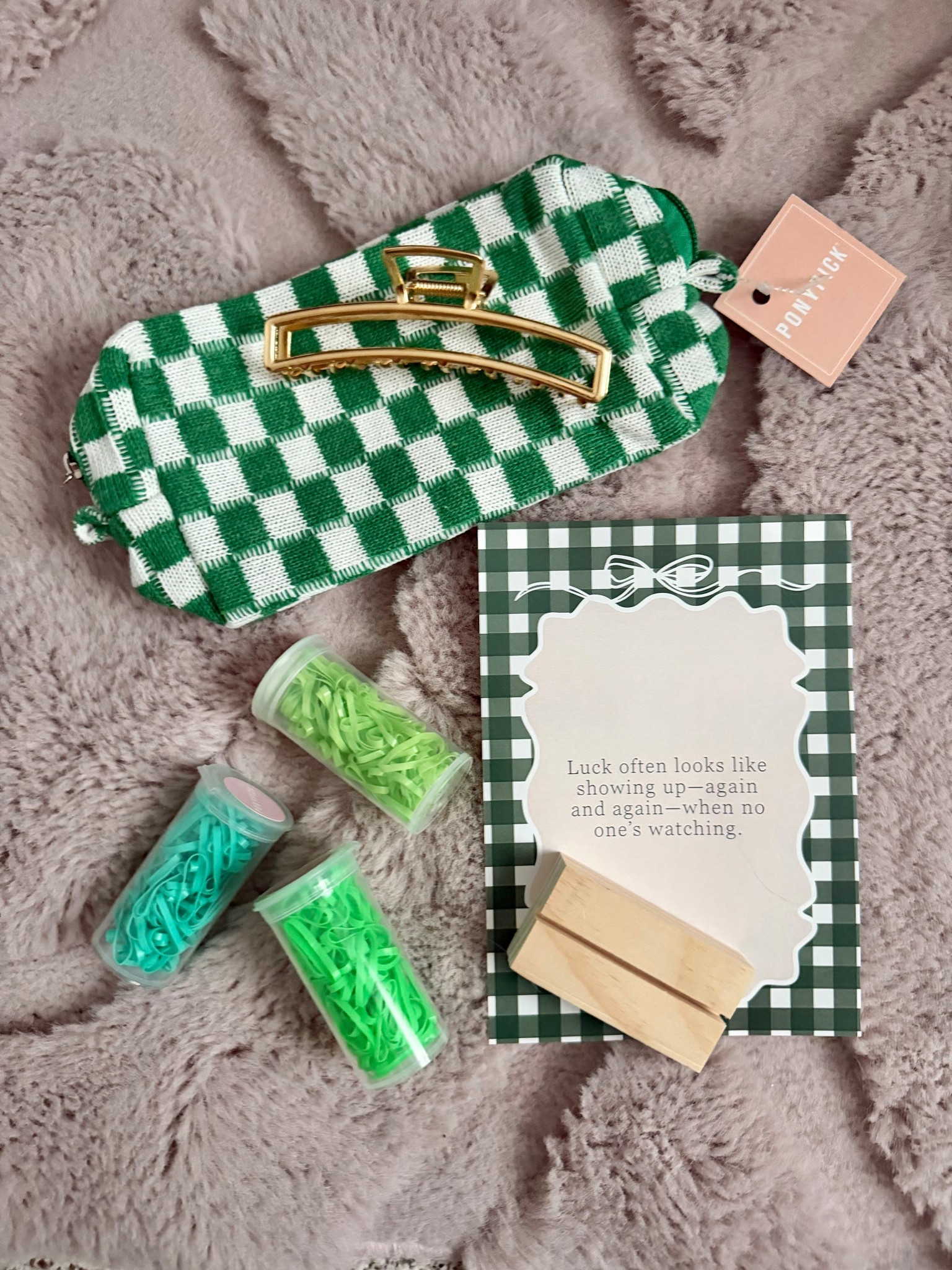 @theponypick nailing it with the cutest March curated hair edit I am screaming 🤩💚🍀



#LTKmorningroutine #LTKBeauty #LTKselfcare