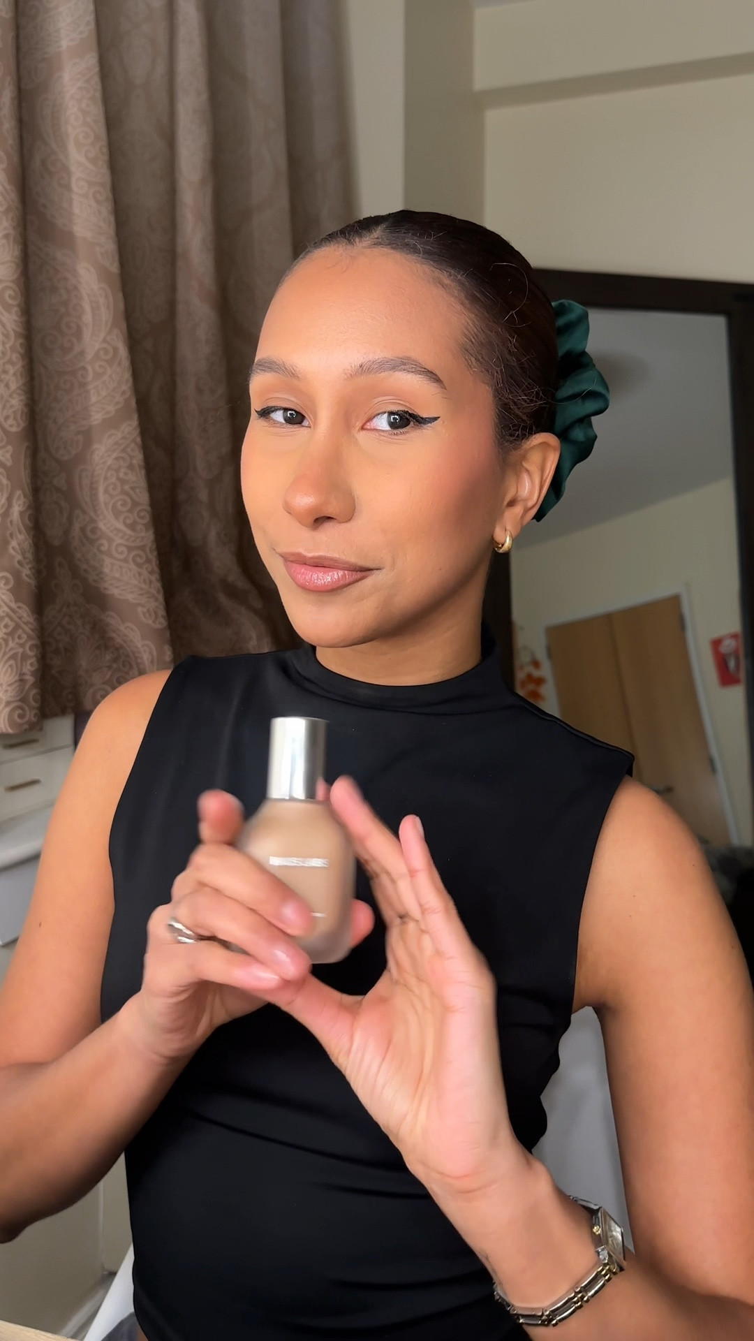 If you’re looking for a buildable foundation and a concealer that blends like buttaaaa, check out Haus Labs! 