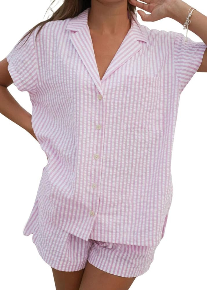 Womens Striped Pajama Set Cute Heart Pjs Sleepwear Short Sleeve Shirt and Shorts Set | Amazon (US)