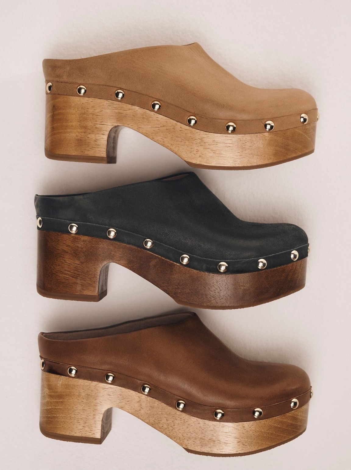 90s inspired wooden clogs // vintage vibes // fall clogs 

#LTKShoeCrush #LTKSeasonal #LTKStyleTip