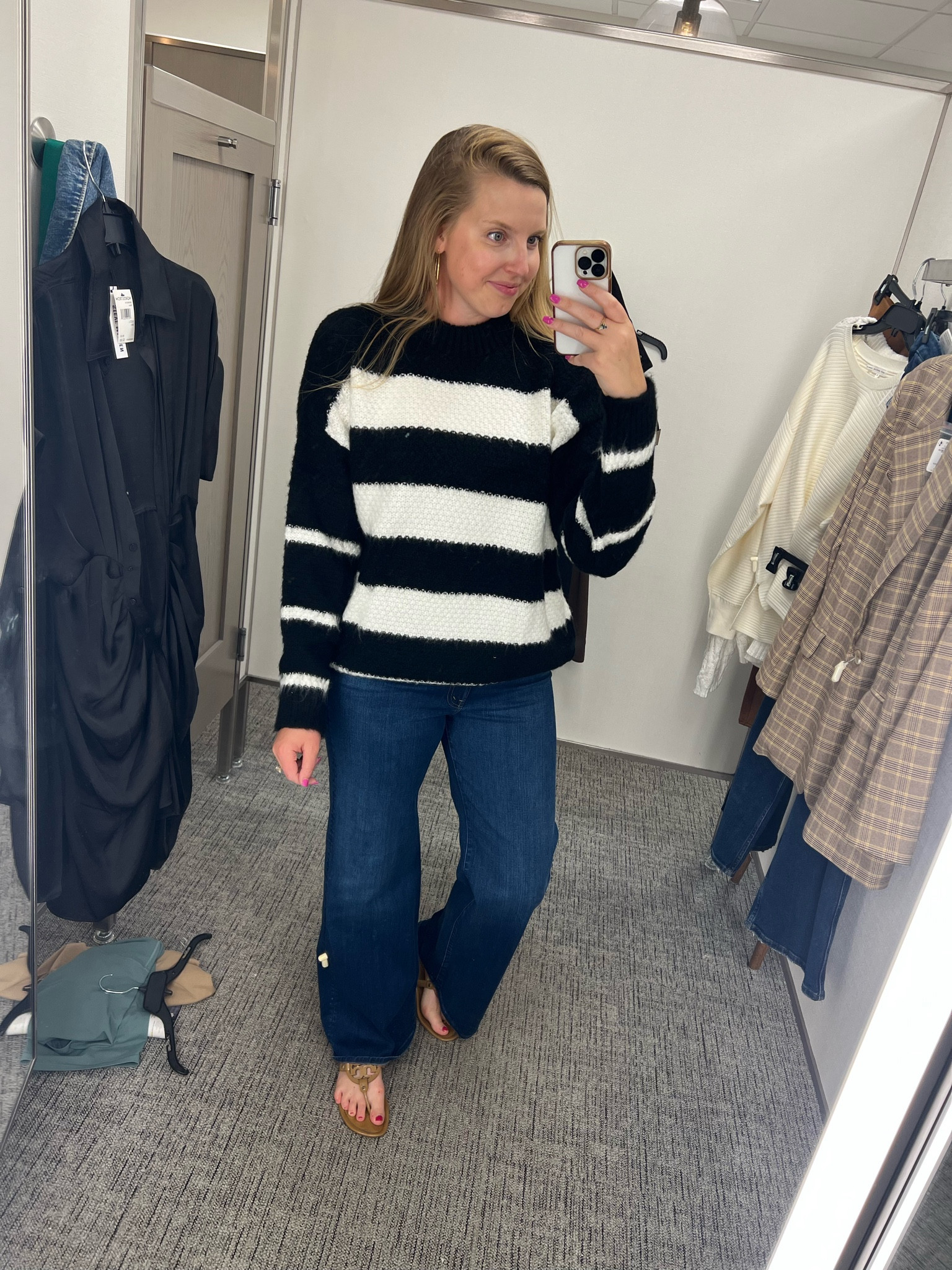 Oversized sweater and wide leg jeans. I sized down in the sweater and up in the denim  

#LTKSeasonal #LTKxNSale #LTKBacktoSchool