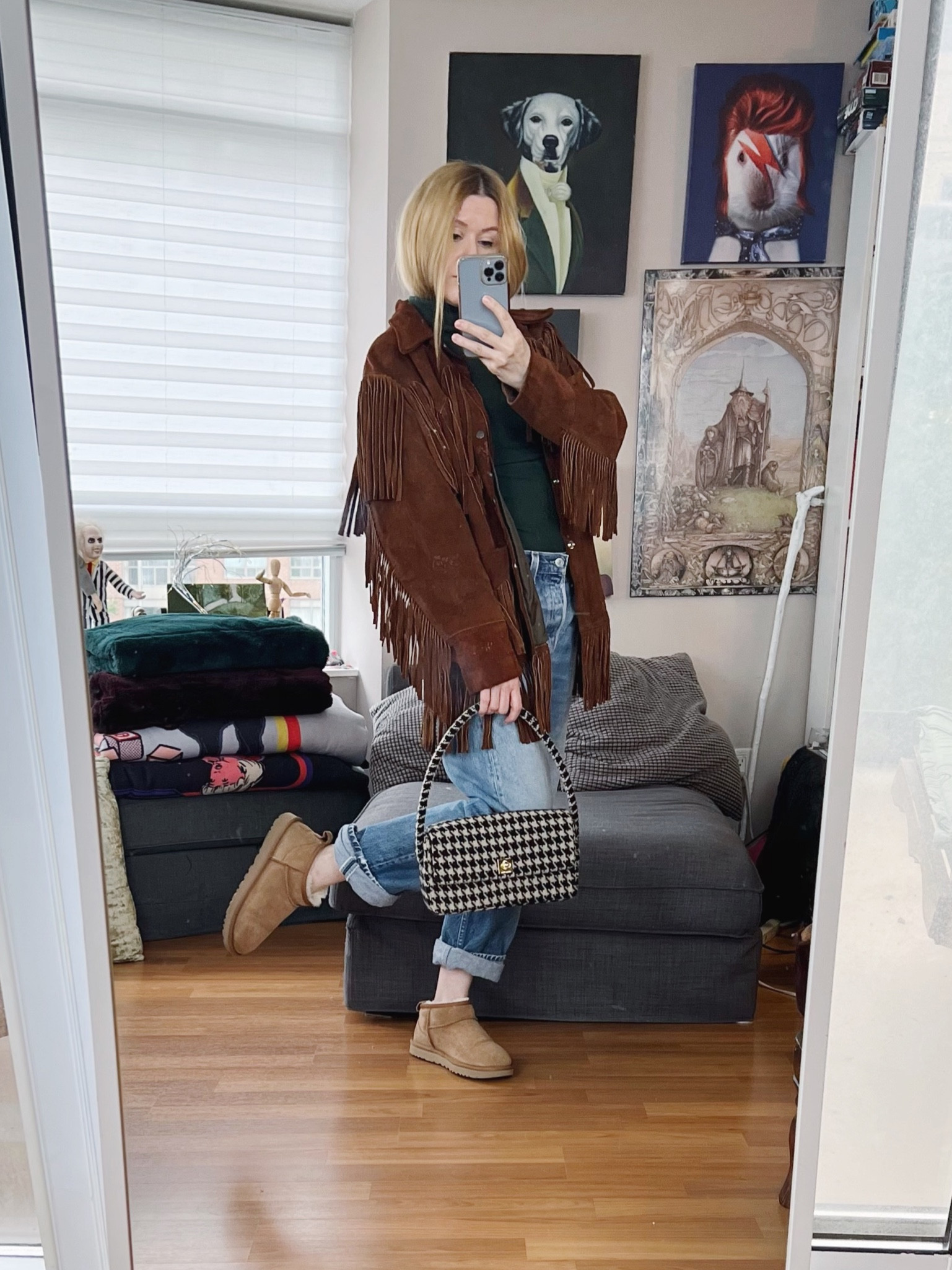 I’m pretty happy to get jackets back into the wardrobe rotation. This one is vintage, and so are the jeans.

•
.  #falllook  #torontostylist #StyleOver40  #secondhandFind #fashionstylist #FashionOver40  #vintagelevis #vintage70s #vintagelover #MumStyle #genX #genXStyle #shopSecondhand #genXInfluencer #WhoWhatWearing #genXblogger #secondhandDesigner #Over40Style #40PlusStyle #Stylish40s #styleTip  #secondhandstyle 

#LTKshoecrush #LTKover40 #LTKstyletip