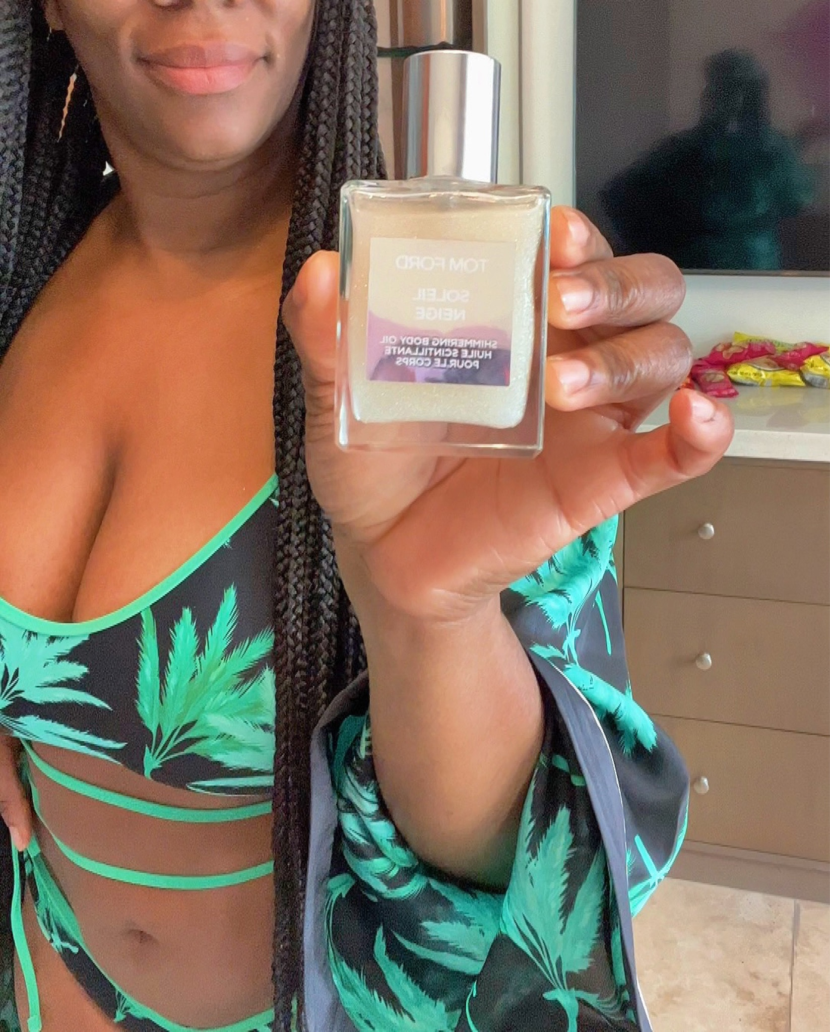 Tom Ford Shimmering Body Oil ✨✨✨✨✨✨✨✨✨ #summermusthaves

#LTKSeasonal #LTKbeauty #LTKFind