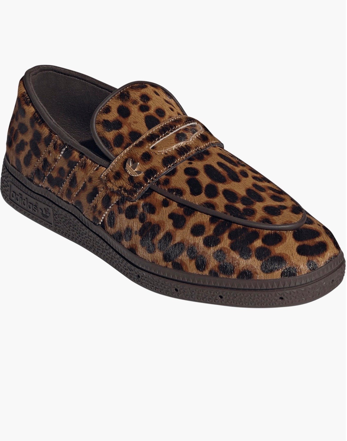 Comfy loafers and in leopard print! #animalprint #leopardprint #adidas

#LTKWorkwear #LTKootd #LTKgrwm