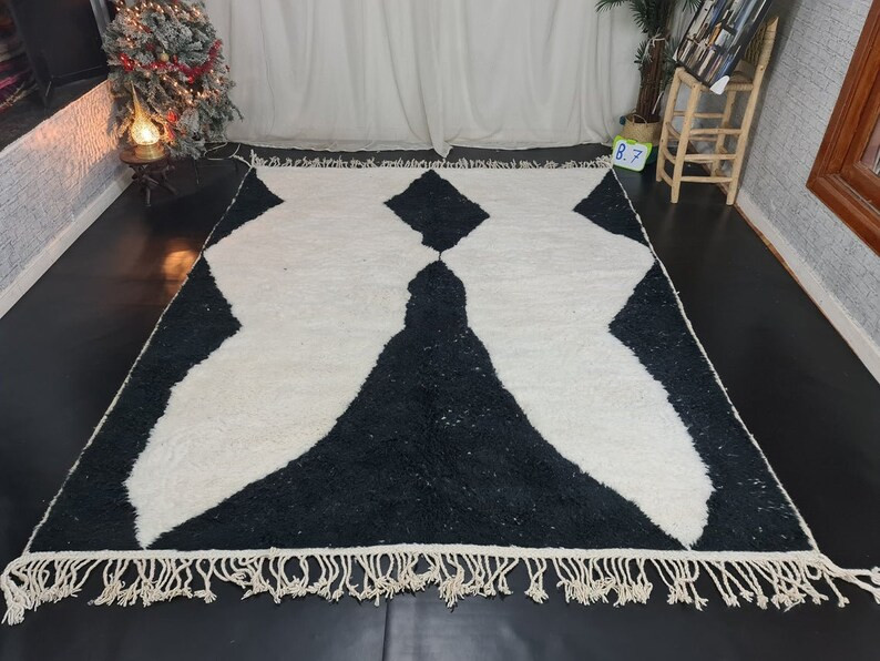 STUNNING BENIOURAIN RUG, Moroccan Handmade Rug, Black And White Rug, Abstract Rug, Handmade Sheep... | Etsy (US)