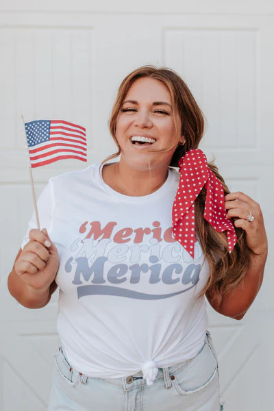 THE PINK DESERT ‘MERICA GRAPHIC TEE IN WHITE | Pink Desert