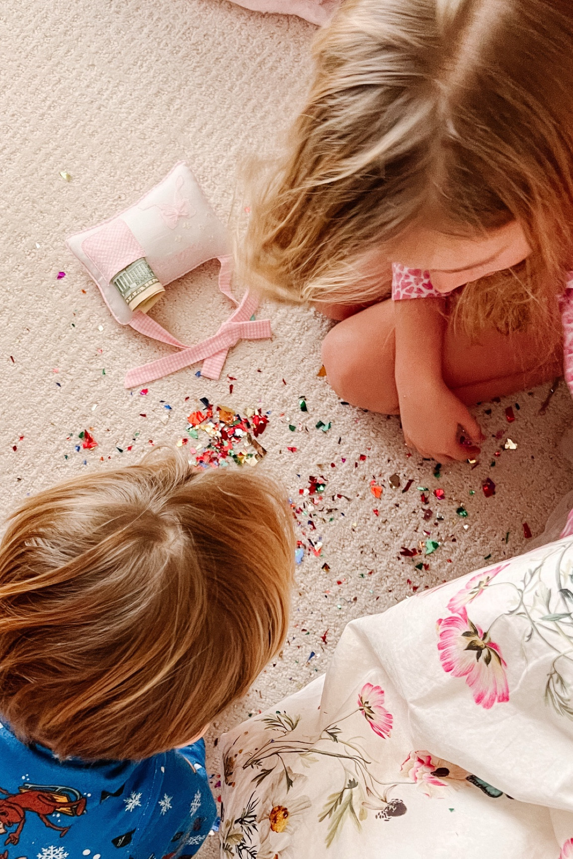 Tooth Fairy Finds 🦷

#toothfairy #pillow #doorhanger #kids #funfinds #babies #homedecor #home #children #traditional 

#LTKBaby #LTKKids #LTKHome