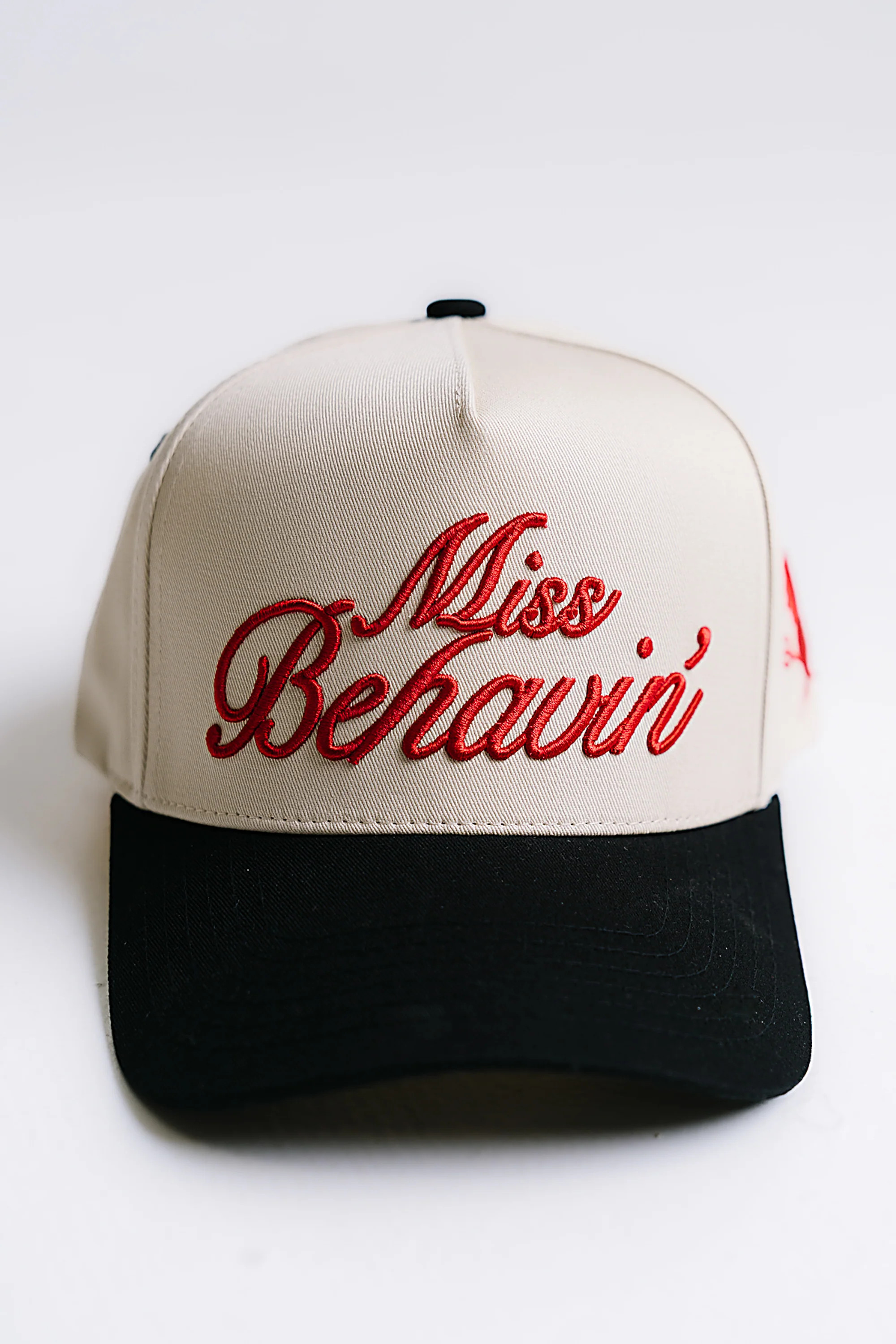 Miss Behavin' Baseball Cap | Böhme US