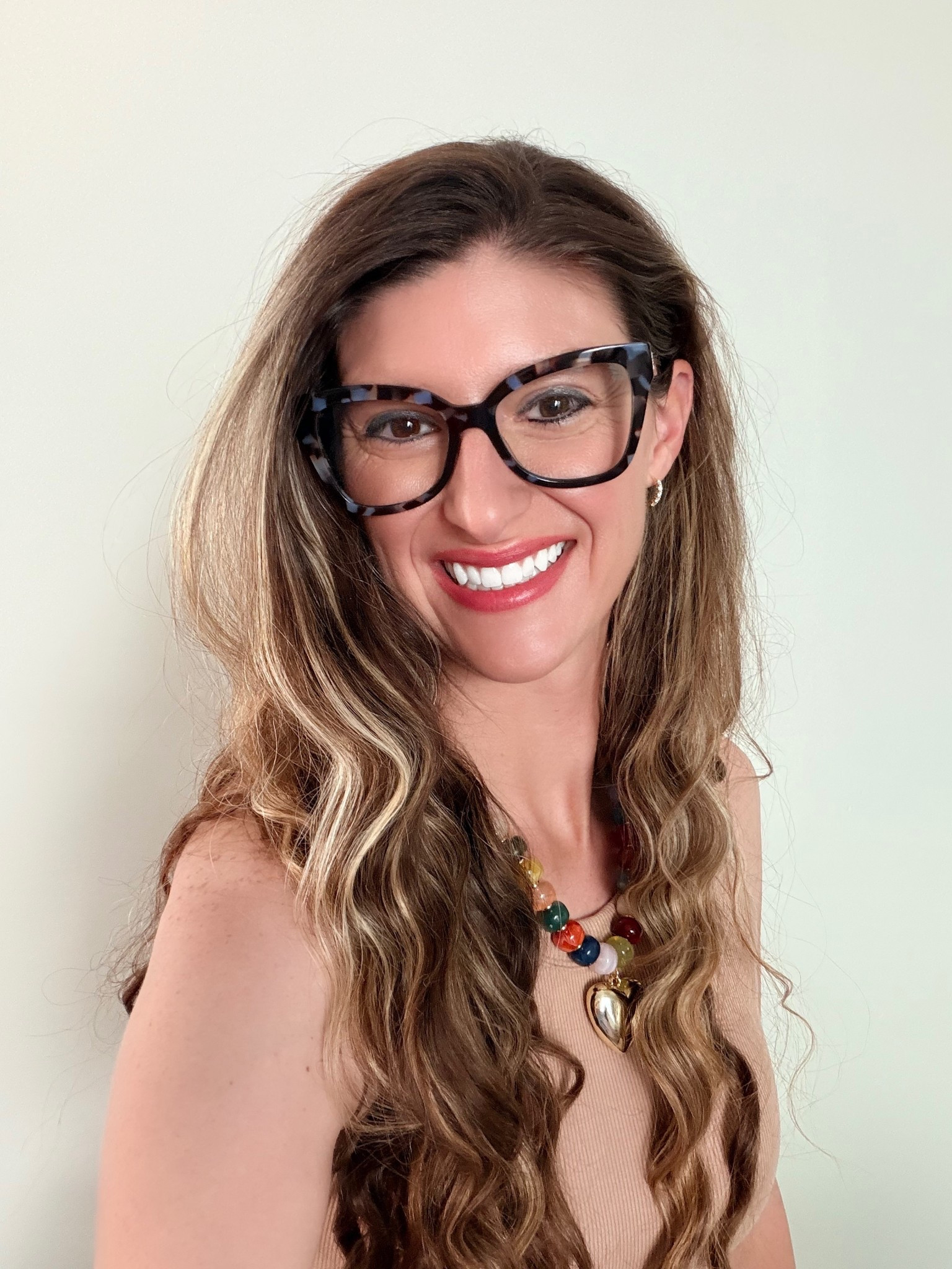 These glasses are one of those things that instantly make you feel put together (even on the busiest days)!