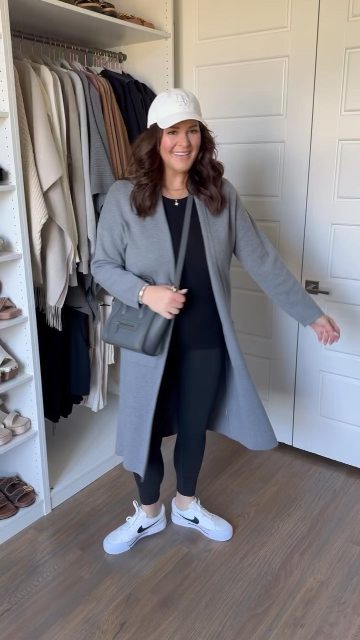 Amazon Fashion

#LTKFindsUnder50 #LTKStyleTip #LTKMidsize