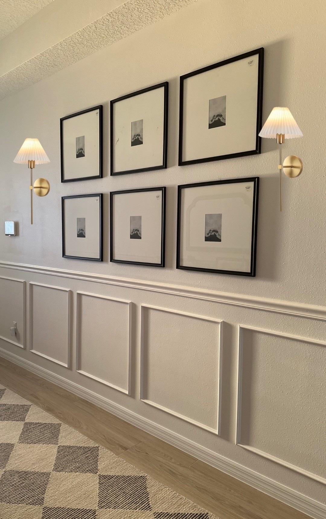 Hallway items!!!

Home decor / house / decorations / studio McGee 

#LTKmomlife #LTKdayinmylife #LTKHome