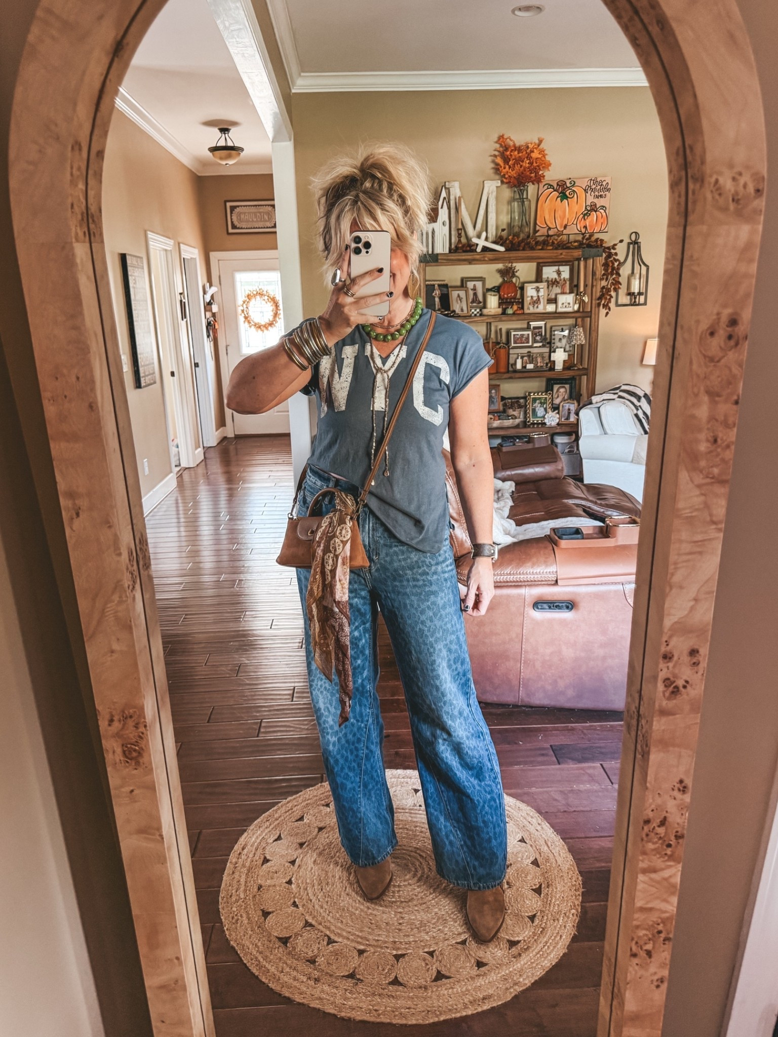 Cutest @Target fit 🎯
Tee Small 
Jeans true to size & I’m in a 8
Boots true to size

#LTKOver40 #LTKgrwm #LTKootd