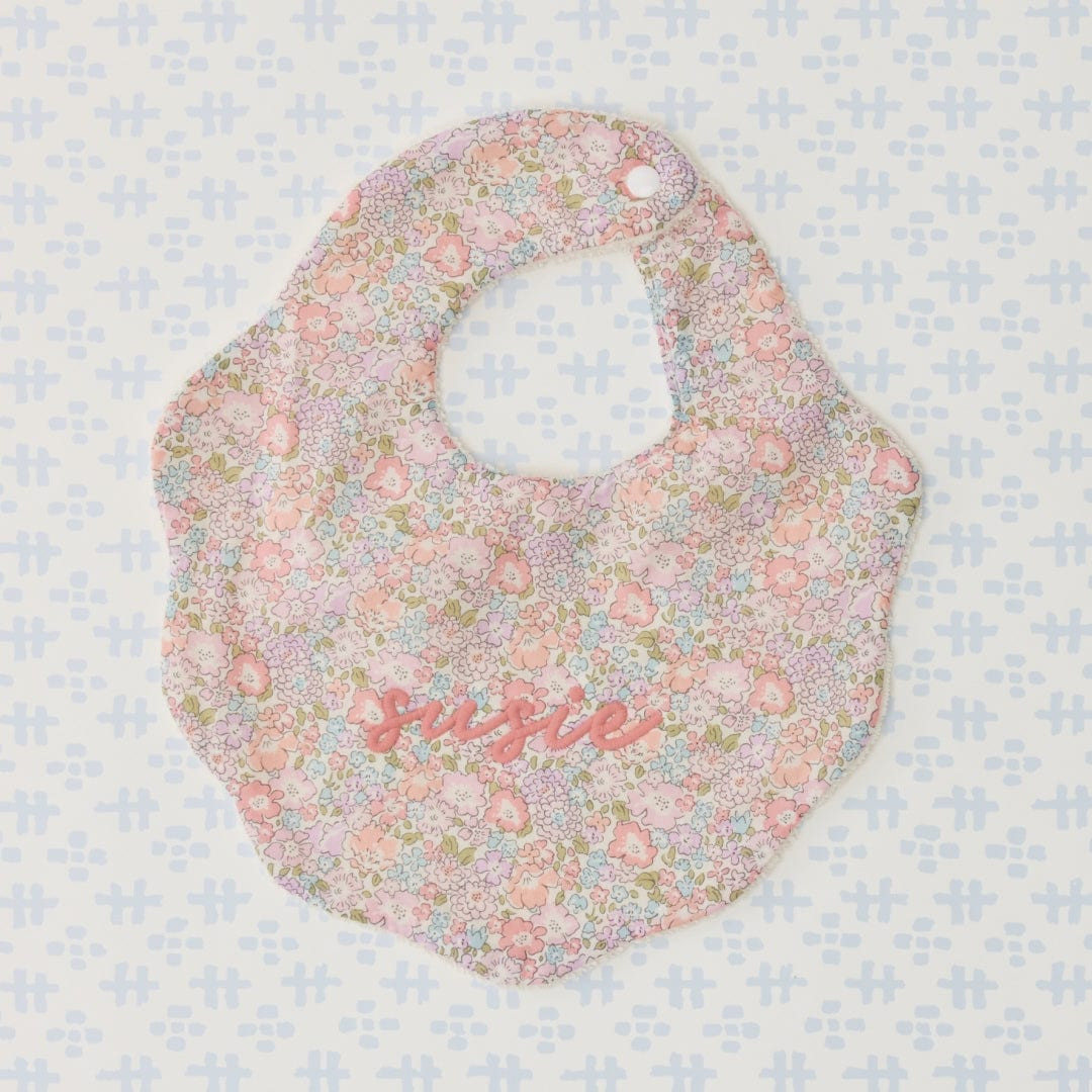 Scallop Bib | Weezie Towels | Weezie Towels