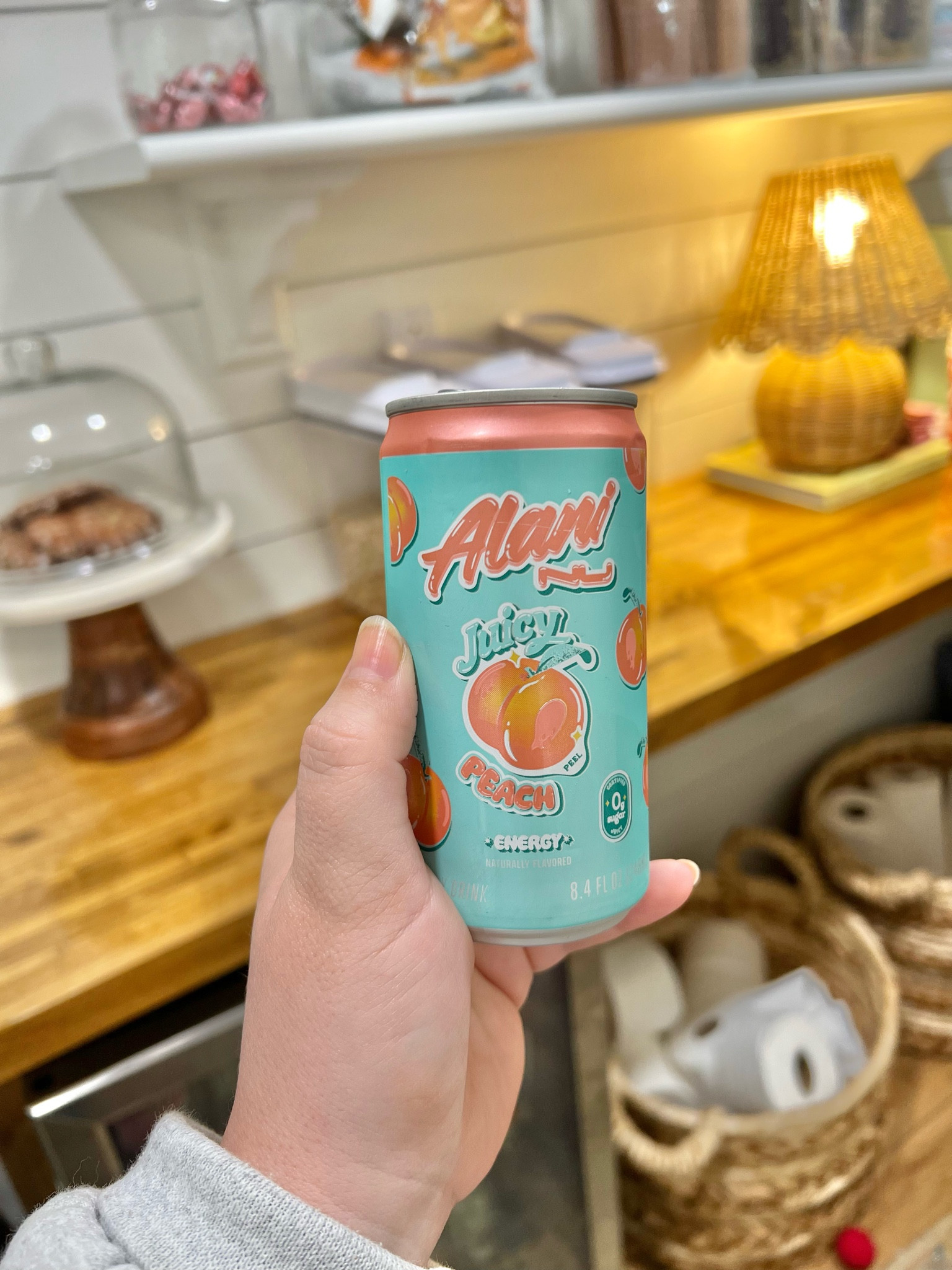 These mini alanis are the perfect afternoon pick me up 👏🏻👏🏻

I’ve been getting the assorted box linked below!! 