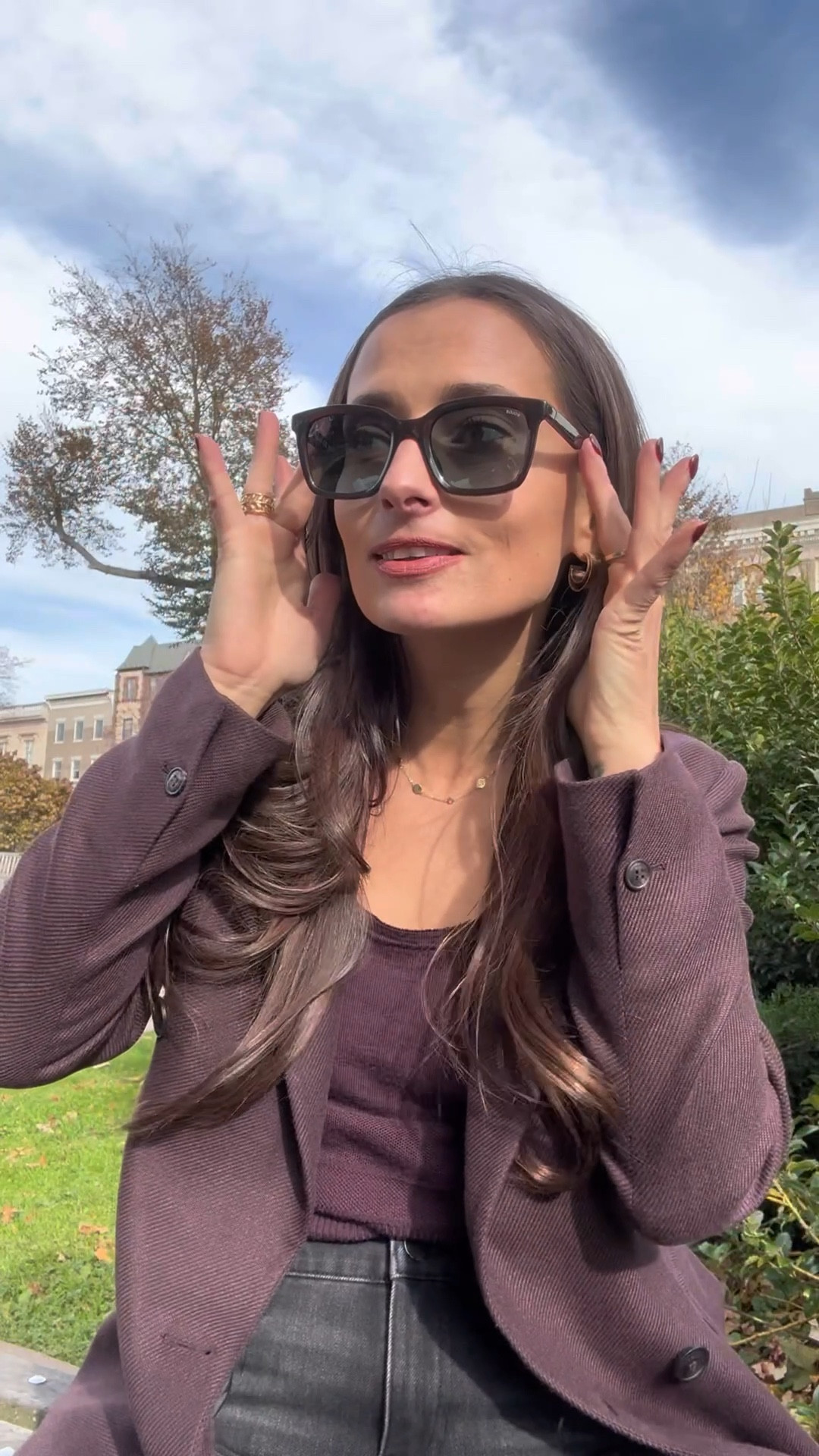 Effortless glam ✨
These have been my go-to sunglasses lately — oversized, chic, and under $50.
Linking them for you 🖤

#LTKFinds #MomStyle #AffordableFashion


#LTKU #LTKStyleTip #LTKFindsUnder50