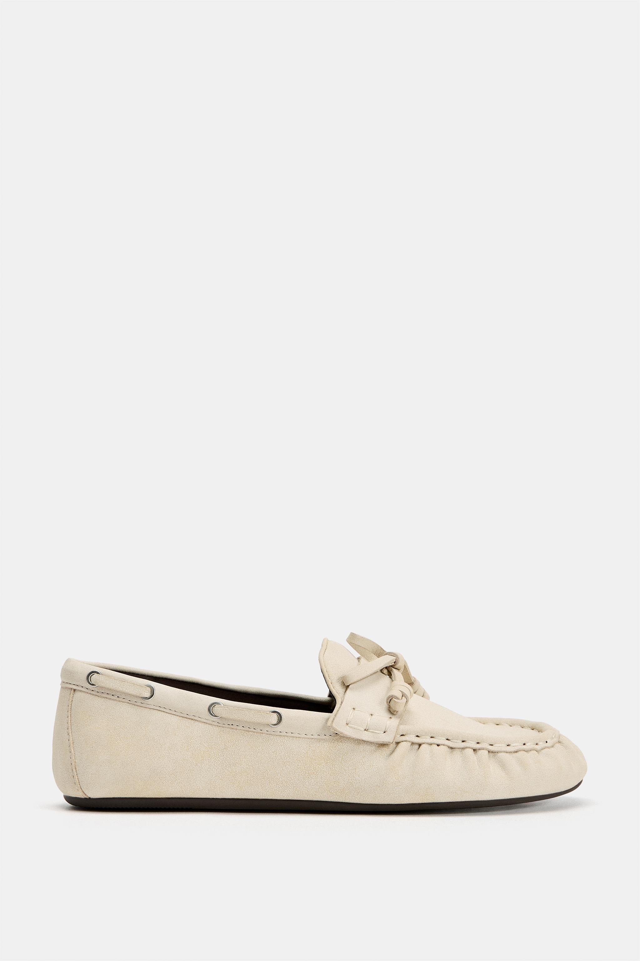 LEATHER GATHERED FLAT LOAFERS | Zara US