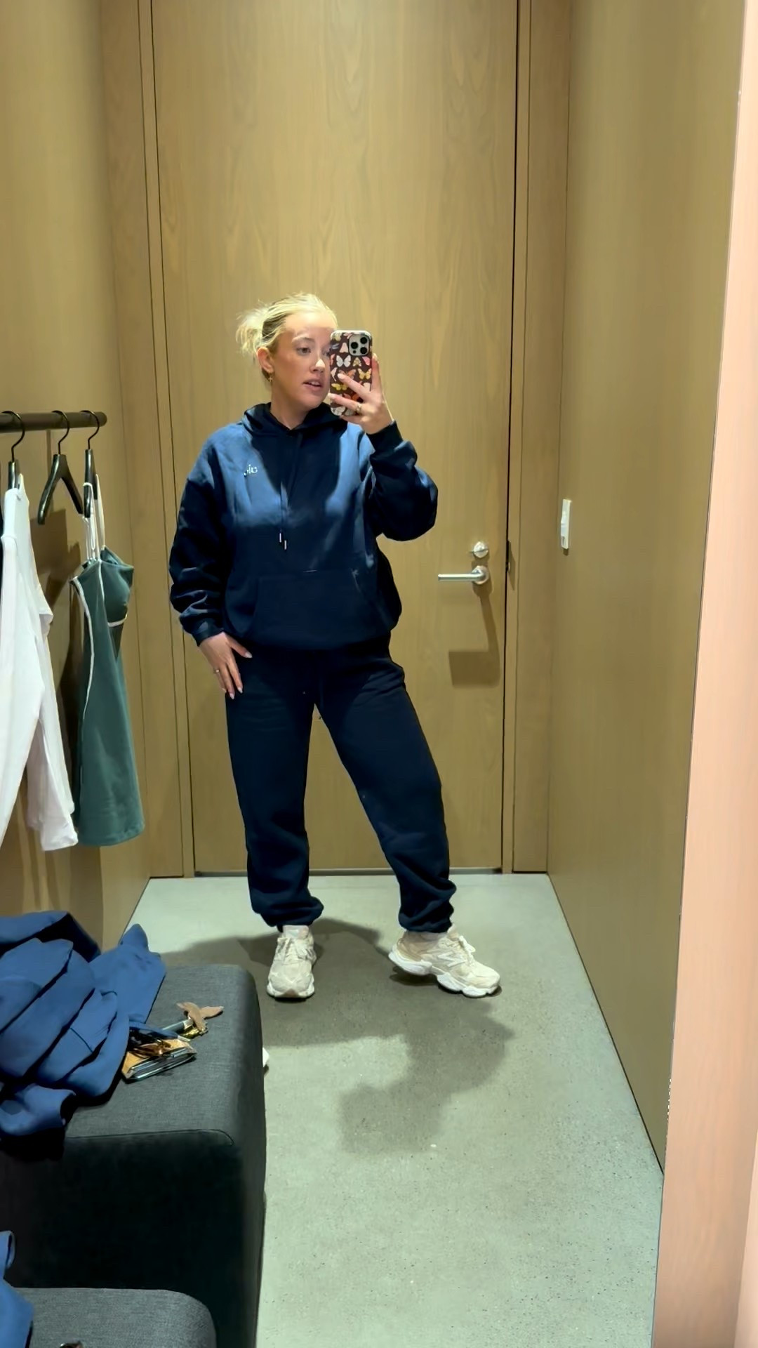 Navy Alo set I got today! Medium pants, small hoodie and large baby tee (didn’t want it as cropped) 

#LTKActive #LTKootd