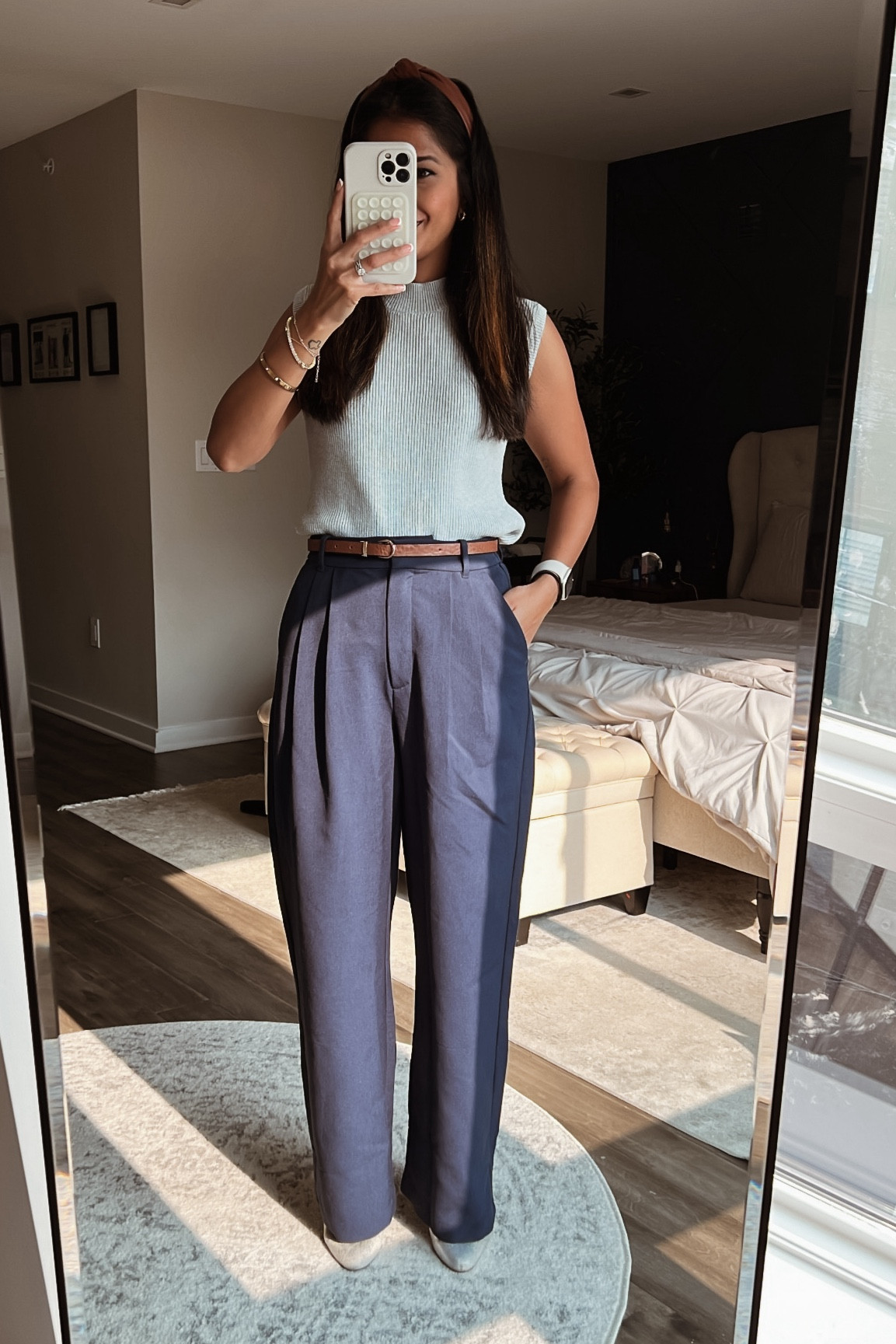 Abercrombie pants, Abercrombie outfit ideas, work outfit ideas, affordable work wear

#LTKFindsUnder50 #LTKWorkwear #LTKSaleAlert