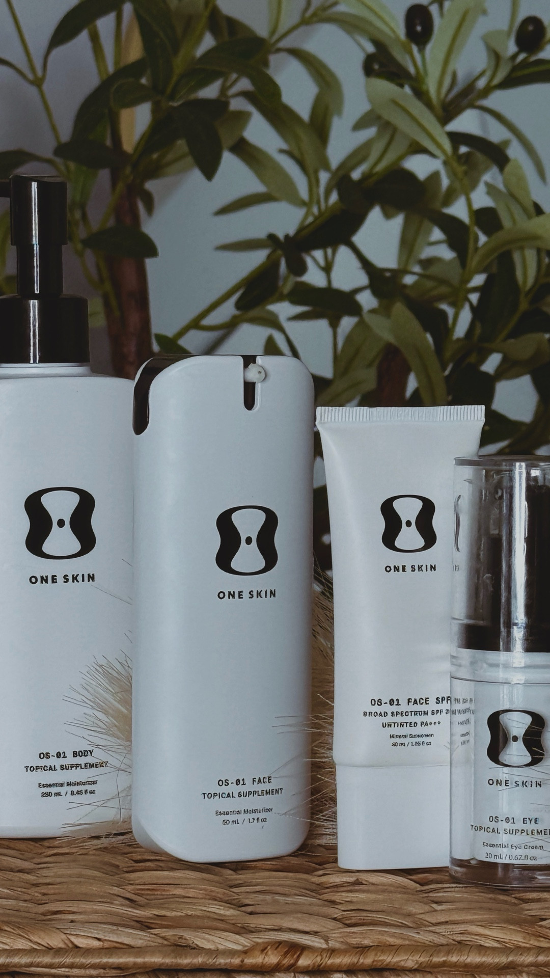 Glowing skin alert! 💫 I've been using @oneskin  products for 2 weeks now, and I'm obsessed with the results! 🌸💧 My skin looks fresh, plump, and juicy - and I couldn't be happier! 😍 #OneSkin #Skincare #GlowingSkin"*


#LTKBeauty #LTKFindsUnder100