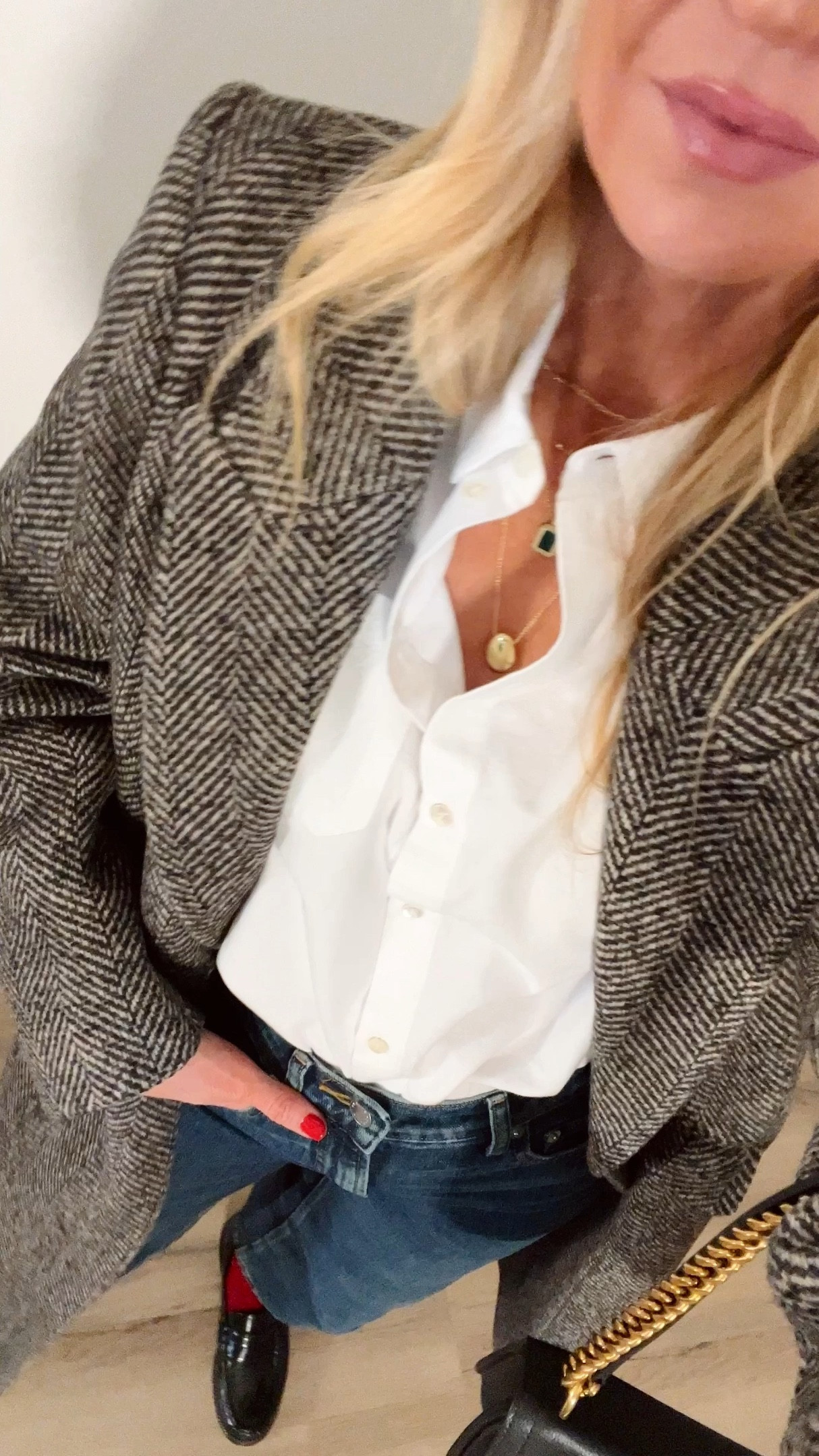 White button up (wearing size 4) long houndstooth coat, dark wide leg denim, red socks, black loafers (run TTS) 

#LTKVideo #LTKworkwear #LTKstyletip