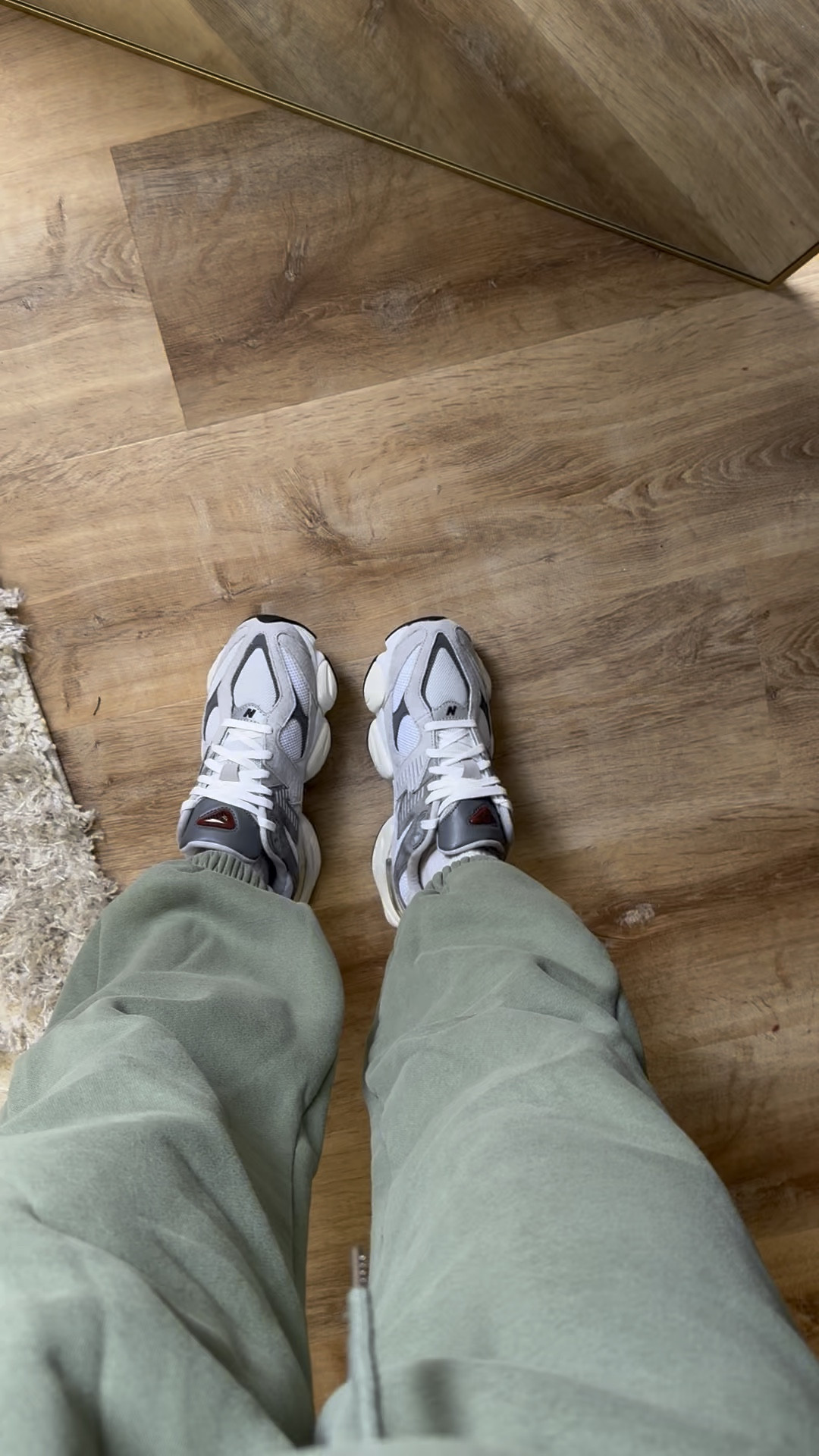 9060 New Balances!! I can confirm that they are absolutely worth the buy!!!

I personally love the look of them, which is not for everyone. But that aside the comfort of them is truly a 10 out of 10.

I used to be a size 8 and then during pregnancy I felt like I was a 9 so I settled in the middle for 8.5 and they are perfect 🫶🏼

#LTKStyleTip #LTKU #LTKShoeCrush