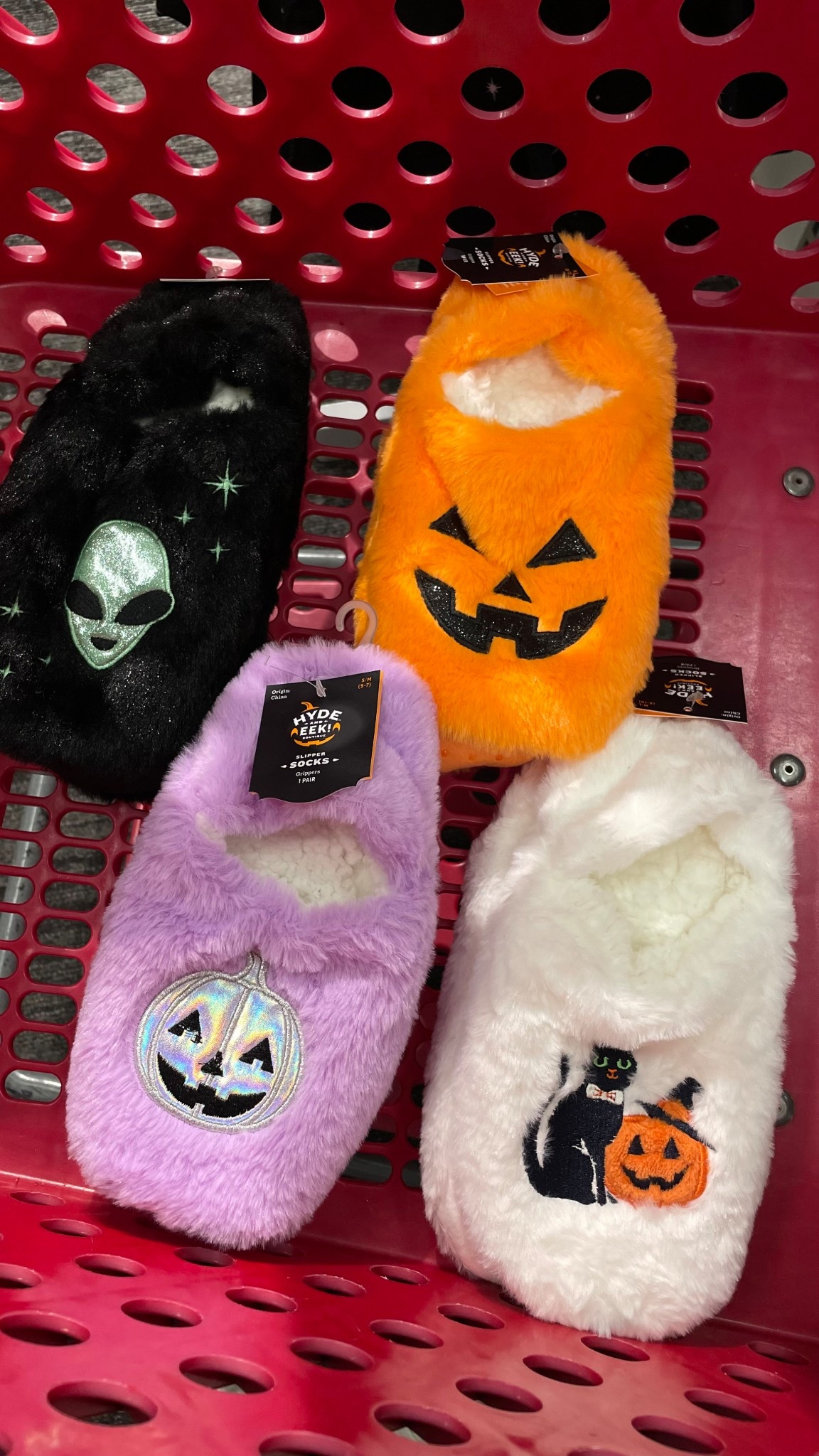 Cute halloween slipper socks for only $12 

#LTKSeasonal #LTKShoeCrush #LTKFindsUnder50