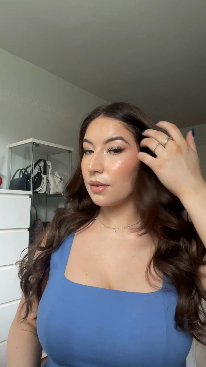 that pop of blue shimmer >>> 🦋
Insta & TikTok: @katlpx
#glammakeup #makeuptutorial #beautyblogger 