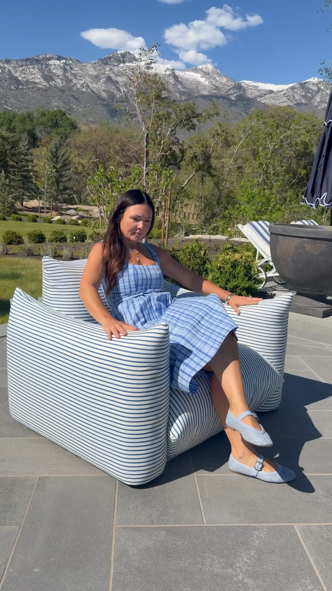 Outdoor chairs and poolside seating @Wayfair 
Large planter urns 
Outdoor Umbrella 

#ad #wayfairpartner #outdoor #wayfair #wishyouwerehere
