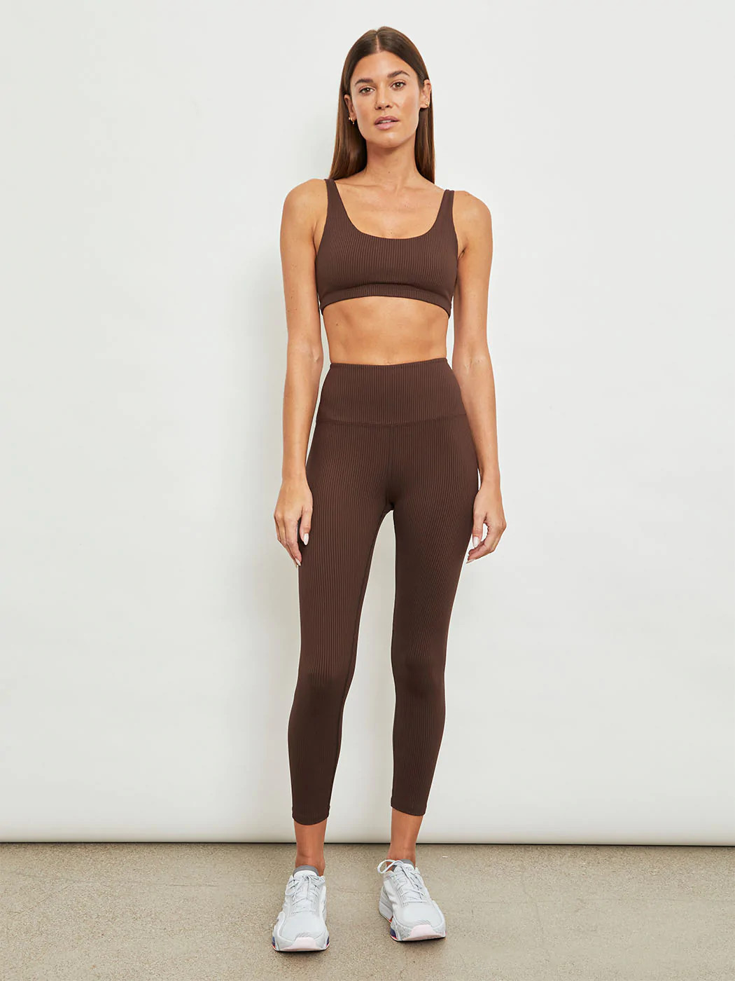 Ribbed Bra - Dark Oak | Carbon38
