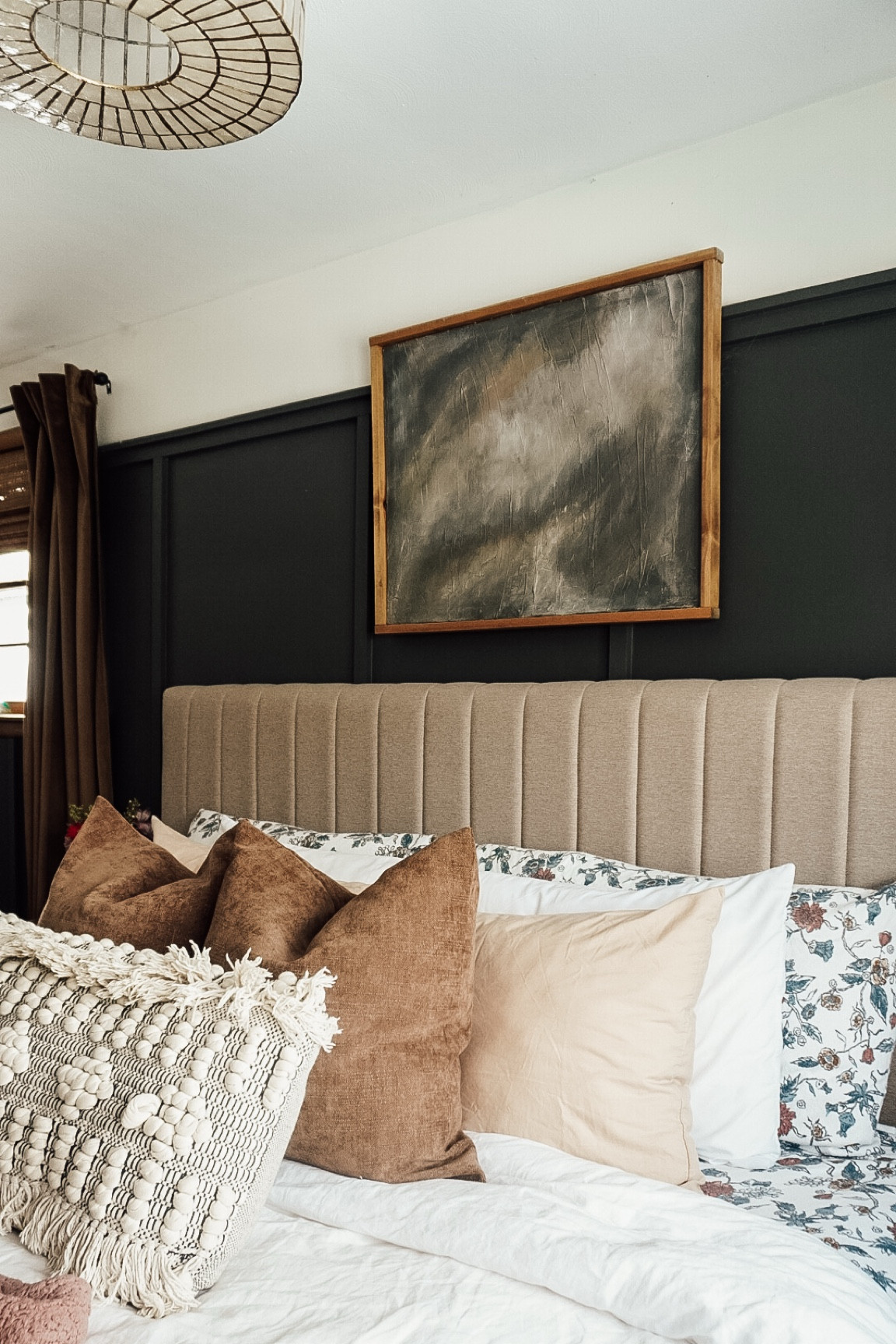 Brown bedroom accents 

#LTKHome