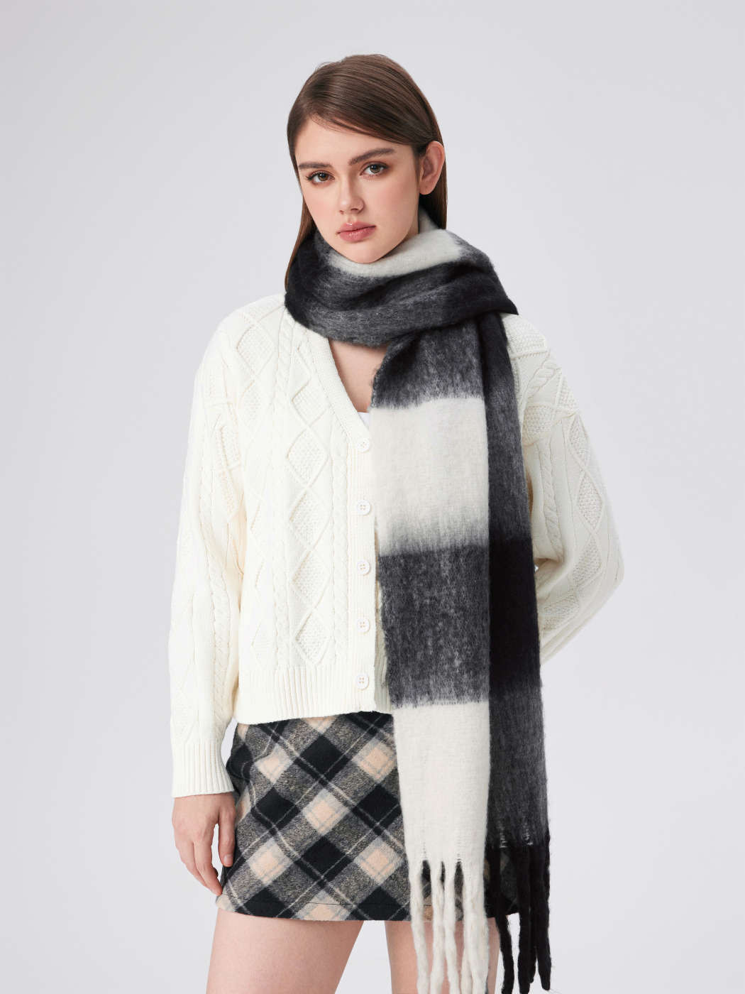 PLAID TASSEL SCARF | Cider