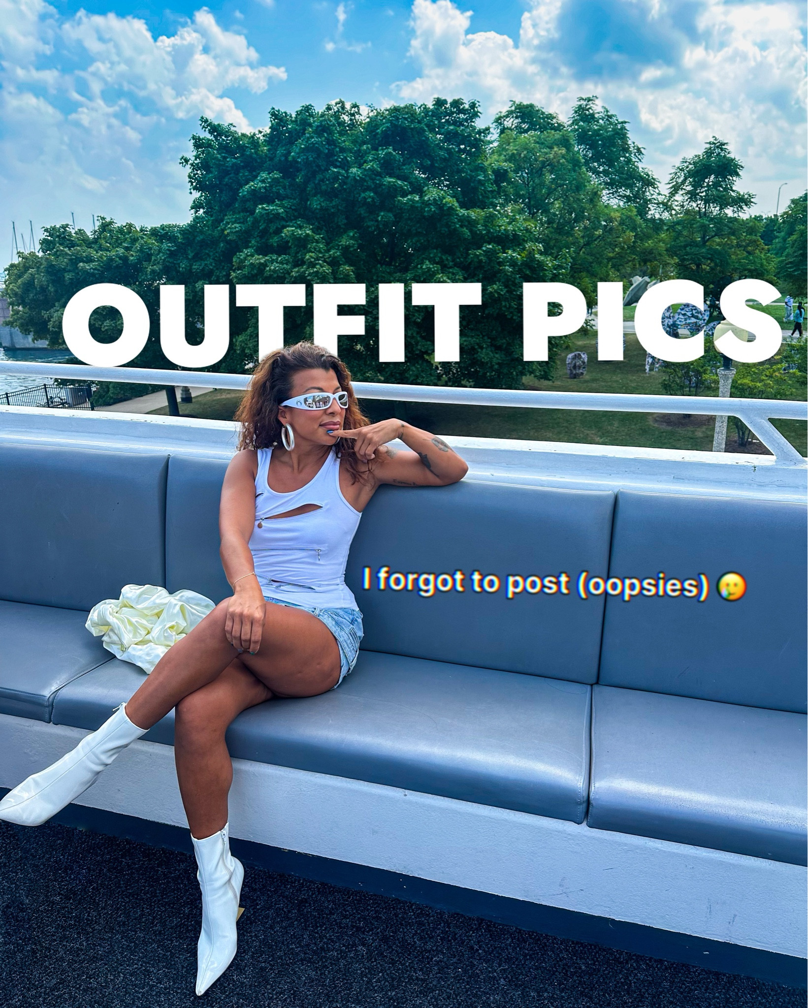 Tips for an All White Party
1. please make sure the white bottoms you wear are lined!!! It's an instant vibe killer when you can see everything that's going on underneath 
2. You can mix your whites with cream or other variations but do it with different textures. Please. 
3. Accessories! That's always going to help seal the deal and tie the whole look together 