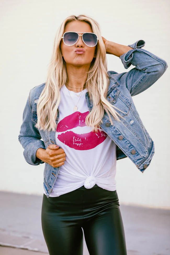 Kiss Me Lips White Graphic Tee | The Pink Lily Boutique