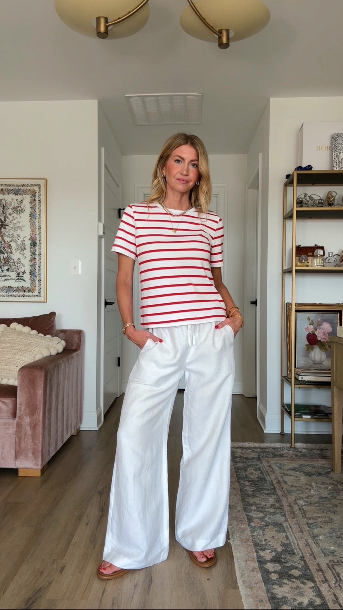 My fav body tee and linen pants! 

#LTKdayinmylife #LTKootd #LTKSeasonal
