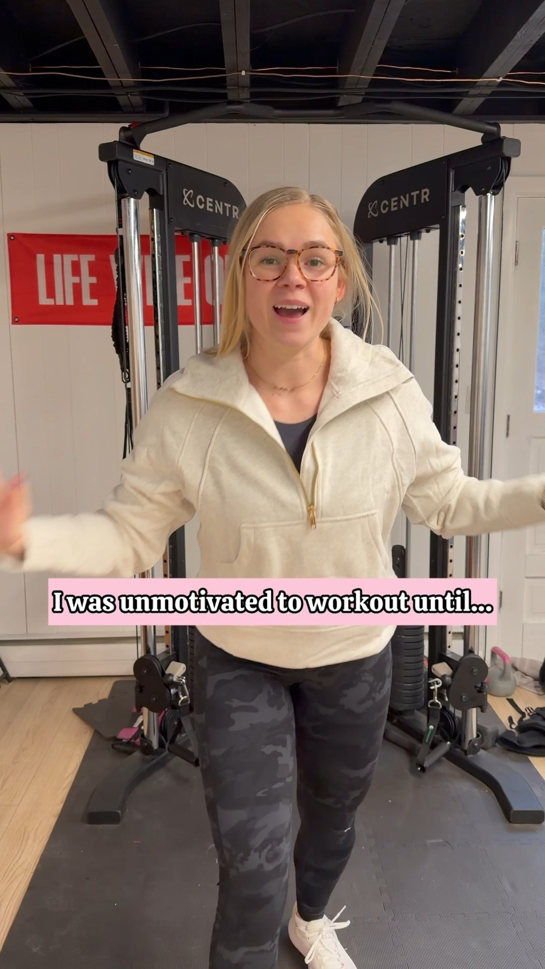 This athletic outfit motivated me to workout today! Camo leggings + cropped pullover 🔥

#LTKActive #LTKfitnessgoals