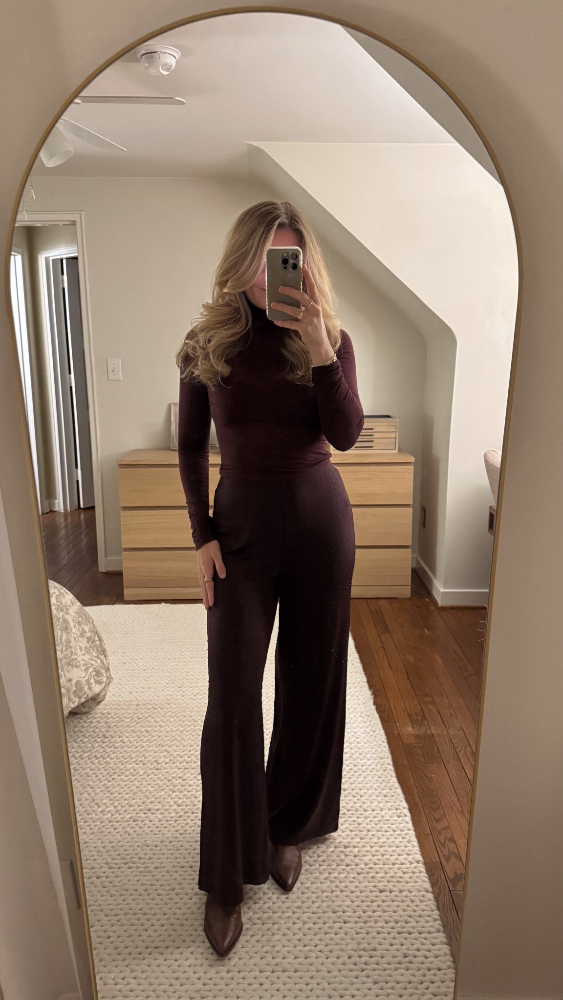 Simple evening winter outfit!! 

#LTKootd #LTKSaleAlert #LTKFindsUnder50