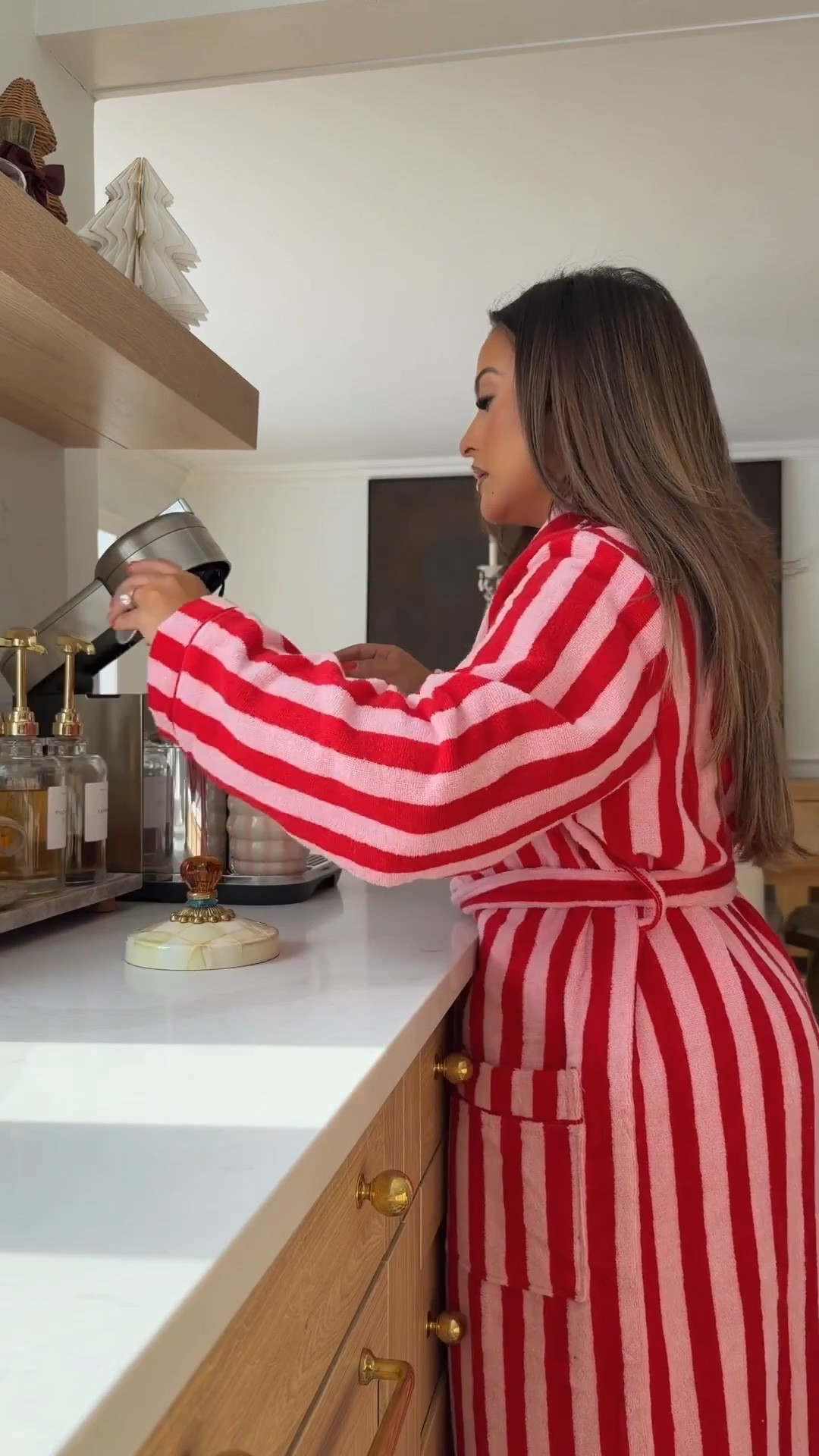 My cozy robe for the holidays and my at home coffee essentials!

At home style, towel robe, Christmas style, comfy casual, Nordstrom, morning routine, coffee machine, at home latte

#LTKMidsize #LTKmorningroutine #LTKdayinmylife