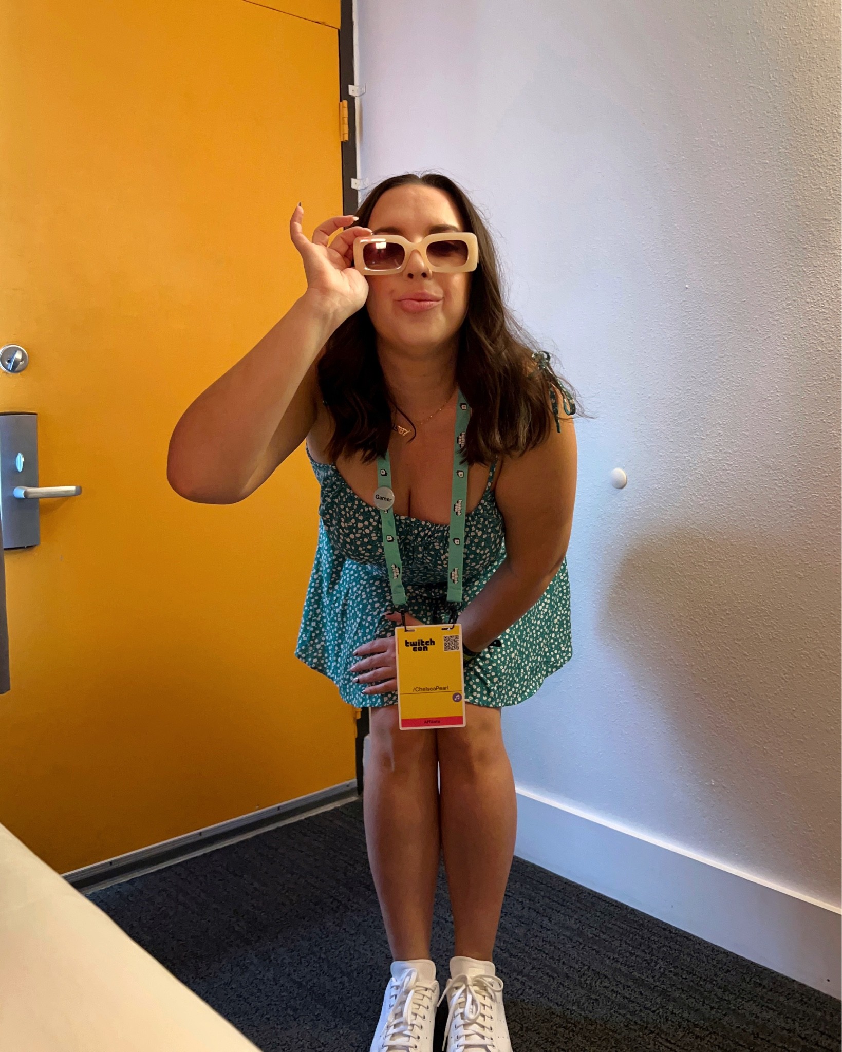 Amazon romper & Amazon sunglasses with white sneakers casual outfit for TwitchCon day 2 

#LTKunder50 #LTKtravel #LTKshoecrush