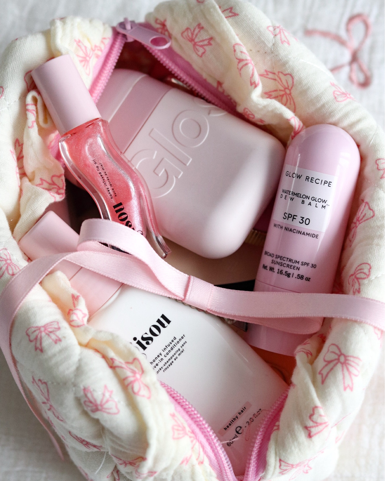 Pink essentials for the girlies 💗

#LTKGiftGuide #LTKBeauty #LTKFindsUnder50