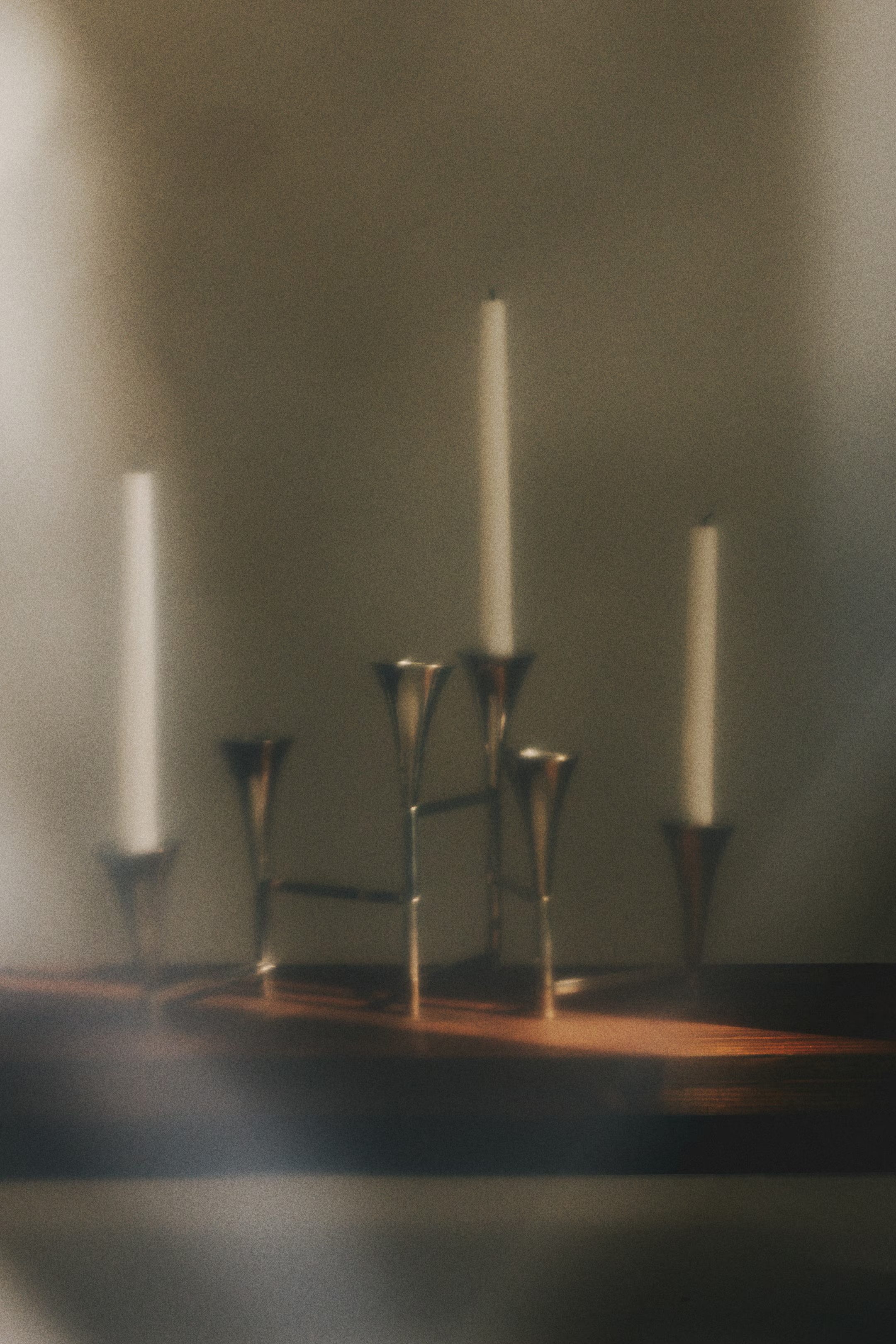 Foldable stainless steel candelabra | H&M (UK, MY, IN, SG, PH, TW, HK)