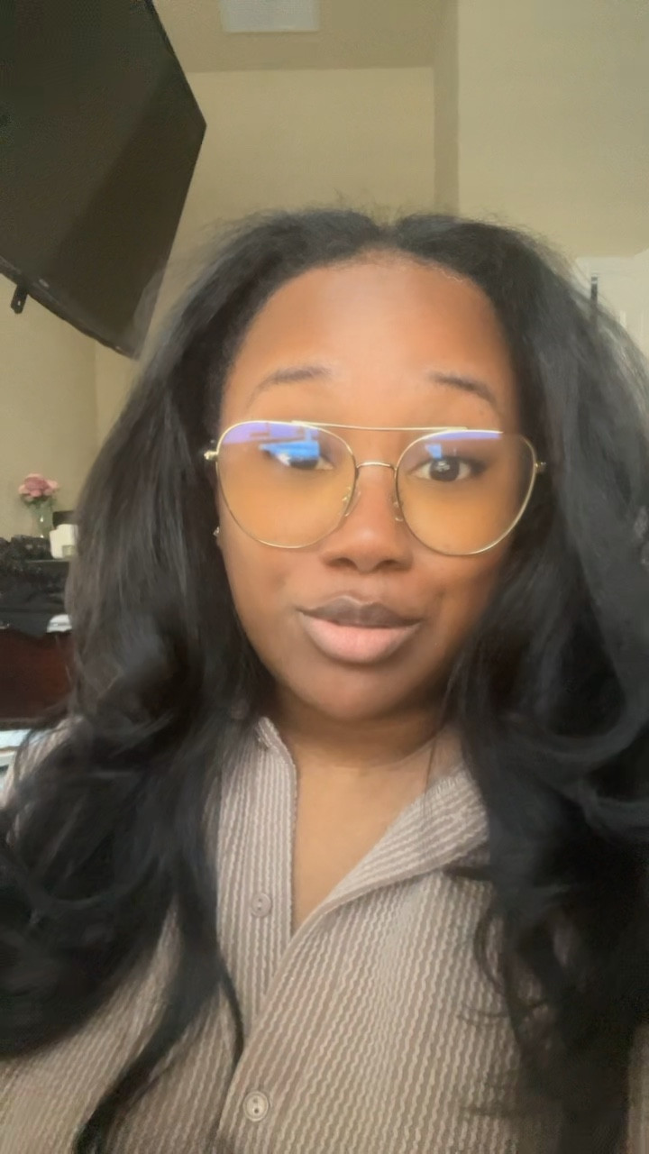 Good morning happy Tuesday! I’m at my desk working a listening to and audio book while I work to help with production 😅. How are you this Tuesday??? 

#LTKdayinmylife #LTKBeauty #LTKHome