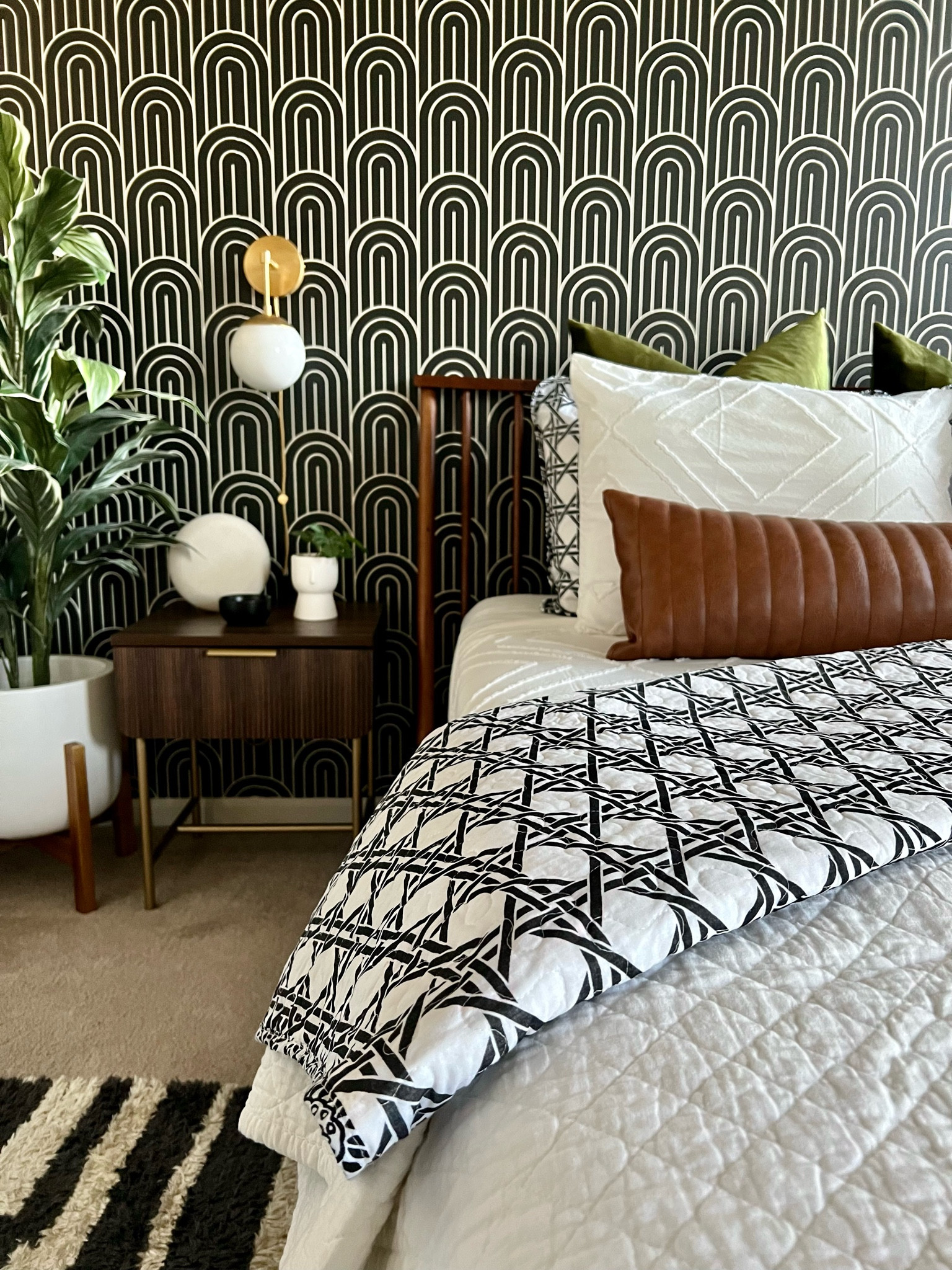 I love my new cozy bedding from @LushDecorHome !

This bedding bundle is helping me get ready for the colder seasons with all of these luxurious layers! 

Check out these gorgeous textures and patterns!

My entire bedding bundle is linked and if it’s not your style they have so many other bundles to choose from!

#bedding #homedecor

#LTKGiftGuide #LTKhome #LTKSeasonal
