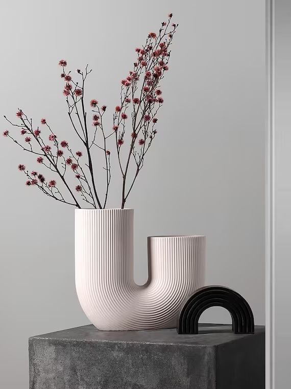 Ceramic U-shape Vase, Minimalist Curve Vase, Handmade Ceramic Vase, Minimalist Decor,Plant Pot,Fl... | Etsy (US)