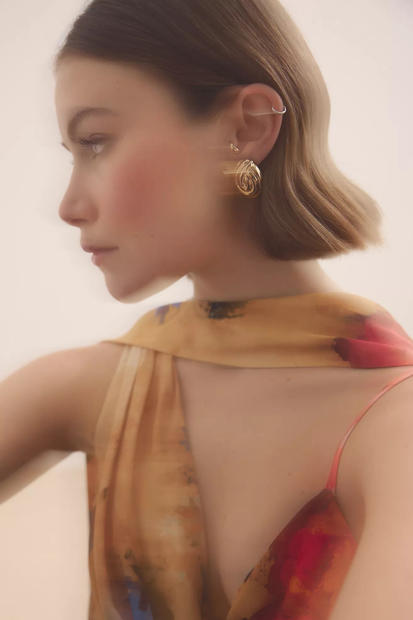 Sculptural Swirl Stud Earrings | Anthropologie (UK)