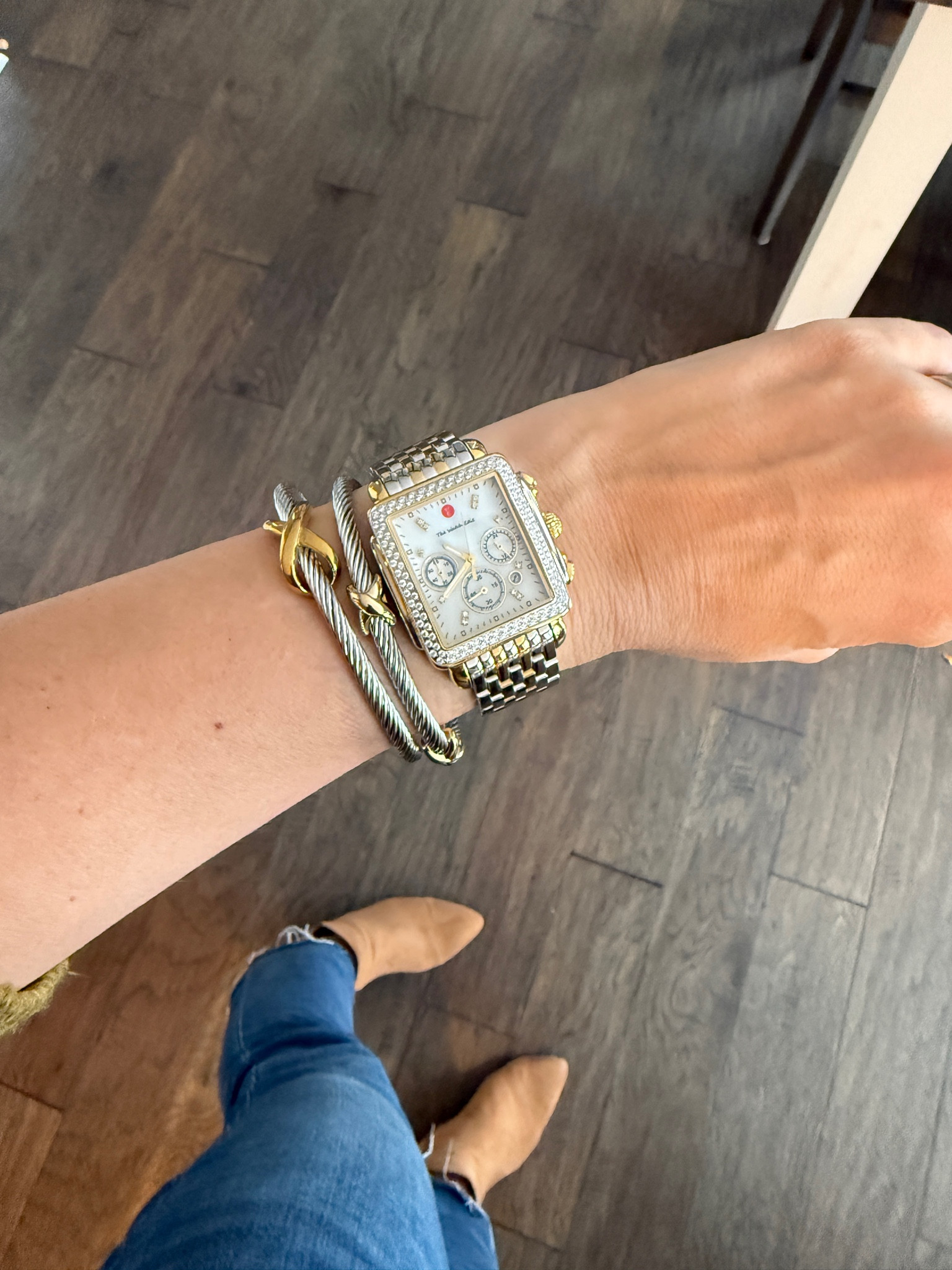 Love my new watch and bracelet set! They’re both on sale now! 

#LTKSaleAlert #LTKStyleTip #LTKGiftGuide