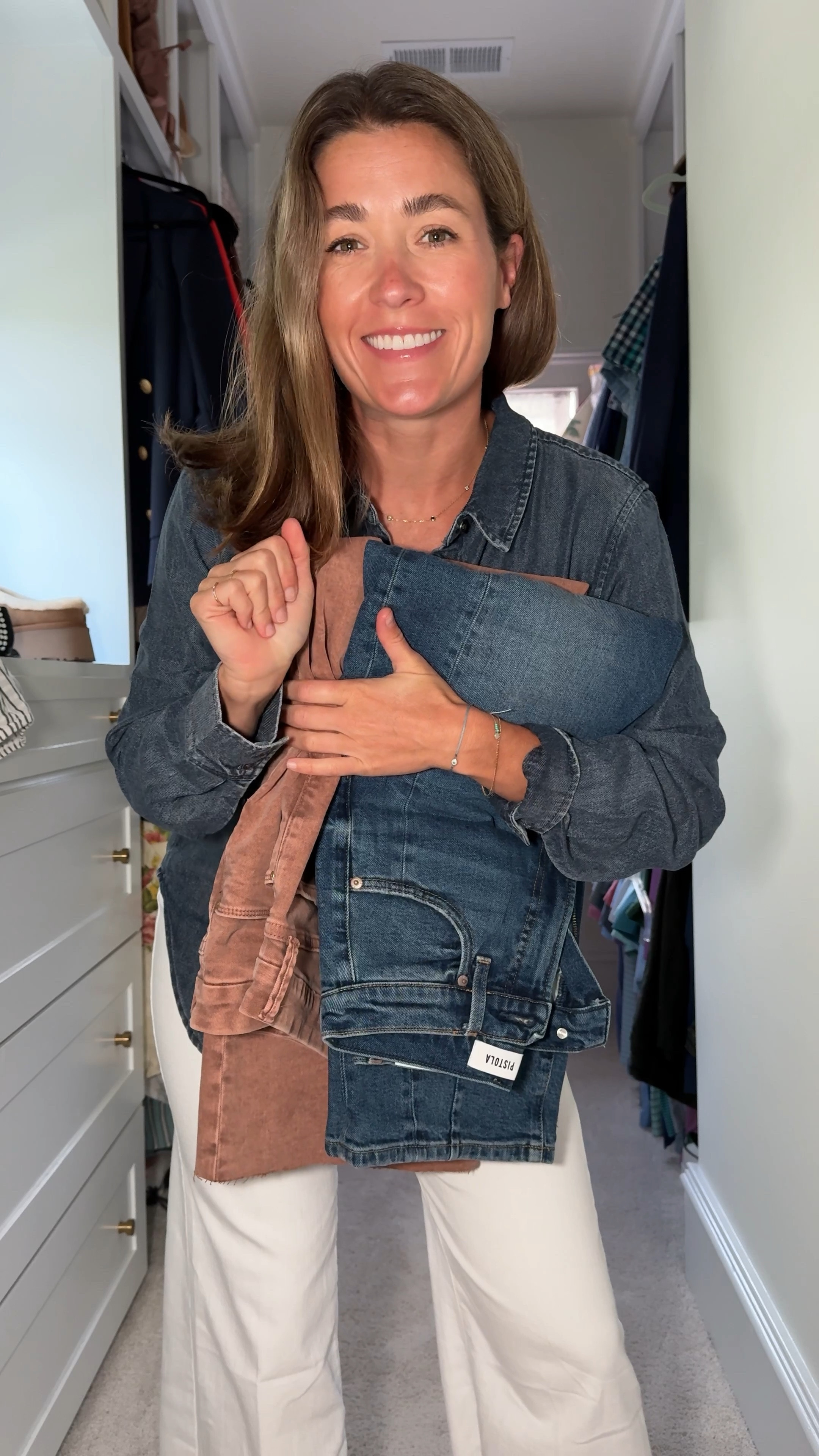 Let’s style 3 pair of jeans from Evereve for fall! Plus, linking a few other fun finds to help you style your jeans. #falldenim